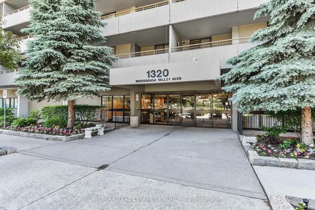 1320 Mississauga Valley Blvd #410, Mississauga 2