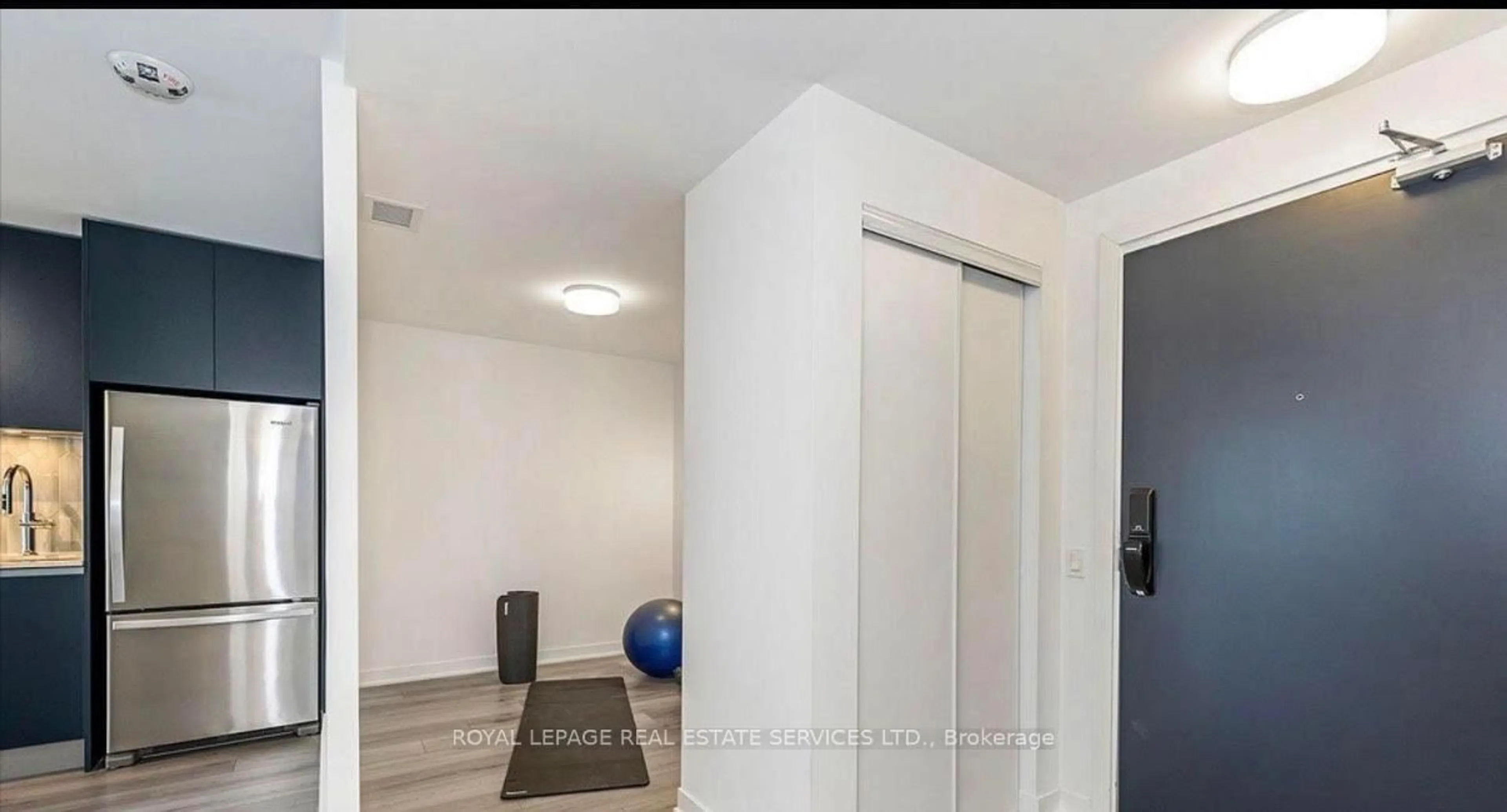 Unknown for 395 Dundas St #820, Oakville Ontario L6M 4M2