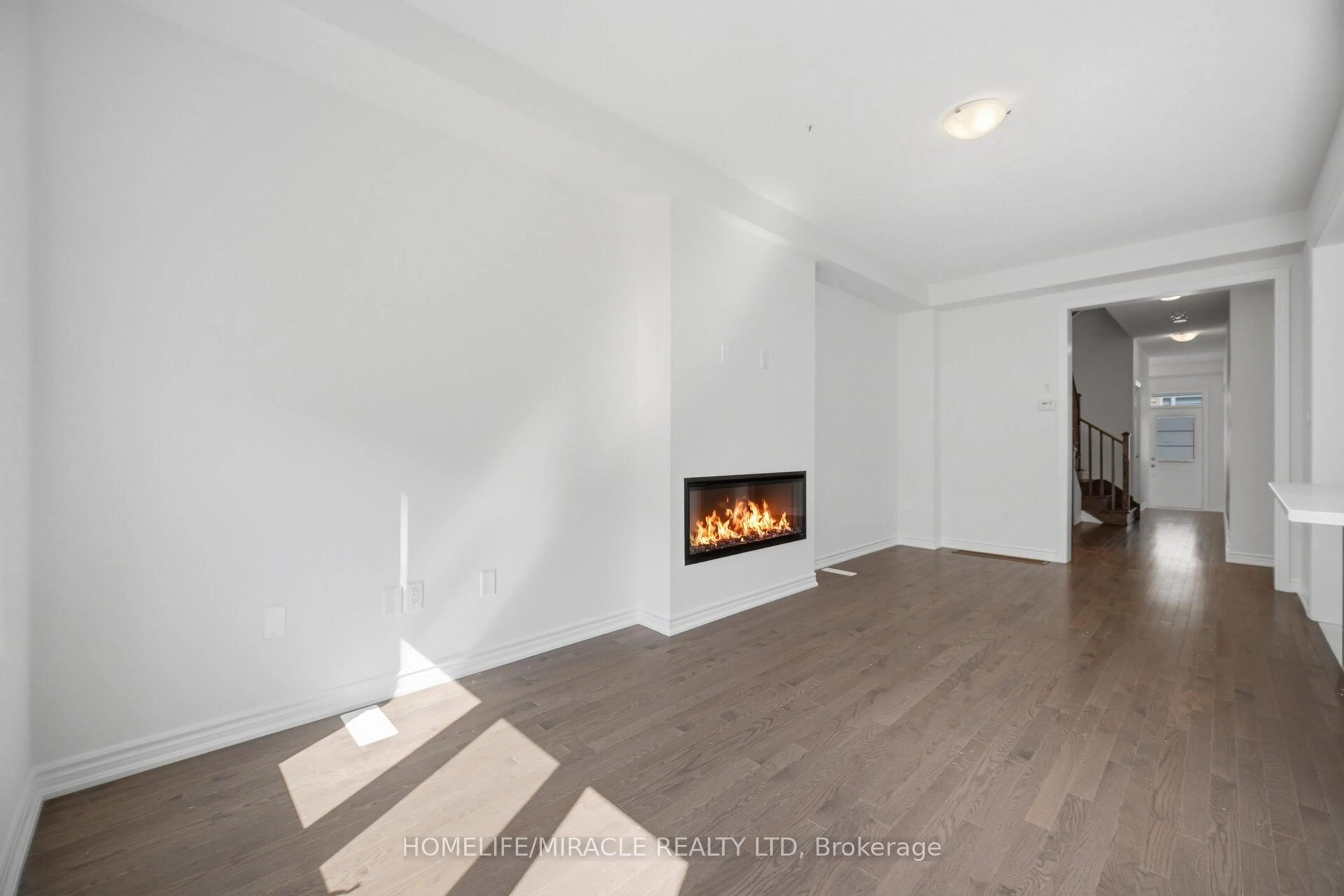 A pic of a room for 19 Donald Ficht Cres, Brampton Ontario L9Z 1E1