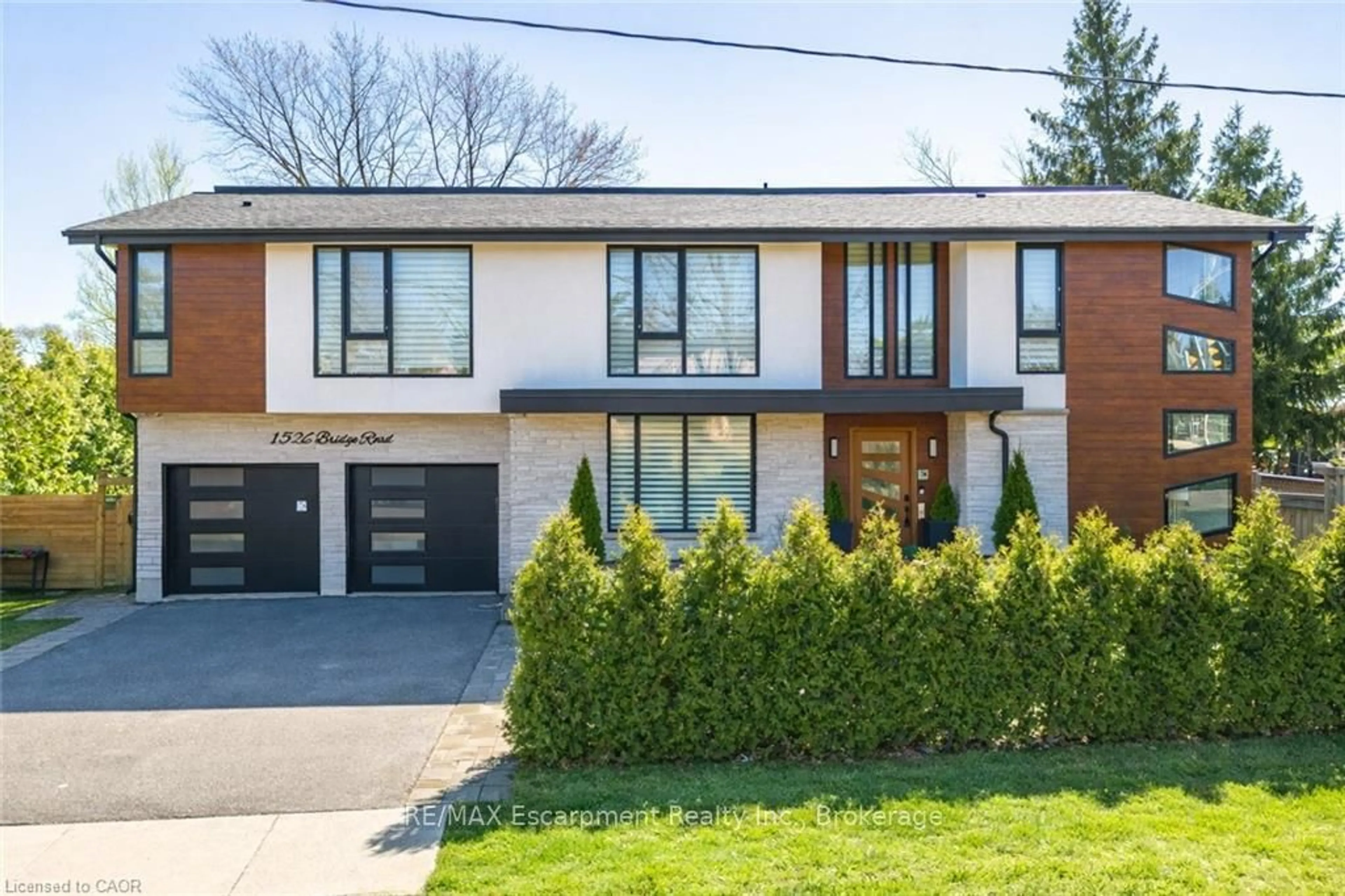 Home with brick exterior material, street for 1526 Bridge Rd, Oakville Ontario L6L 2E3
