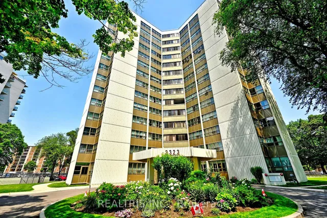 2323 Confederation Pkwy #807, Mississauga 2