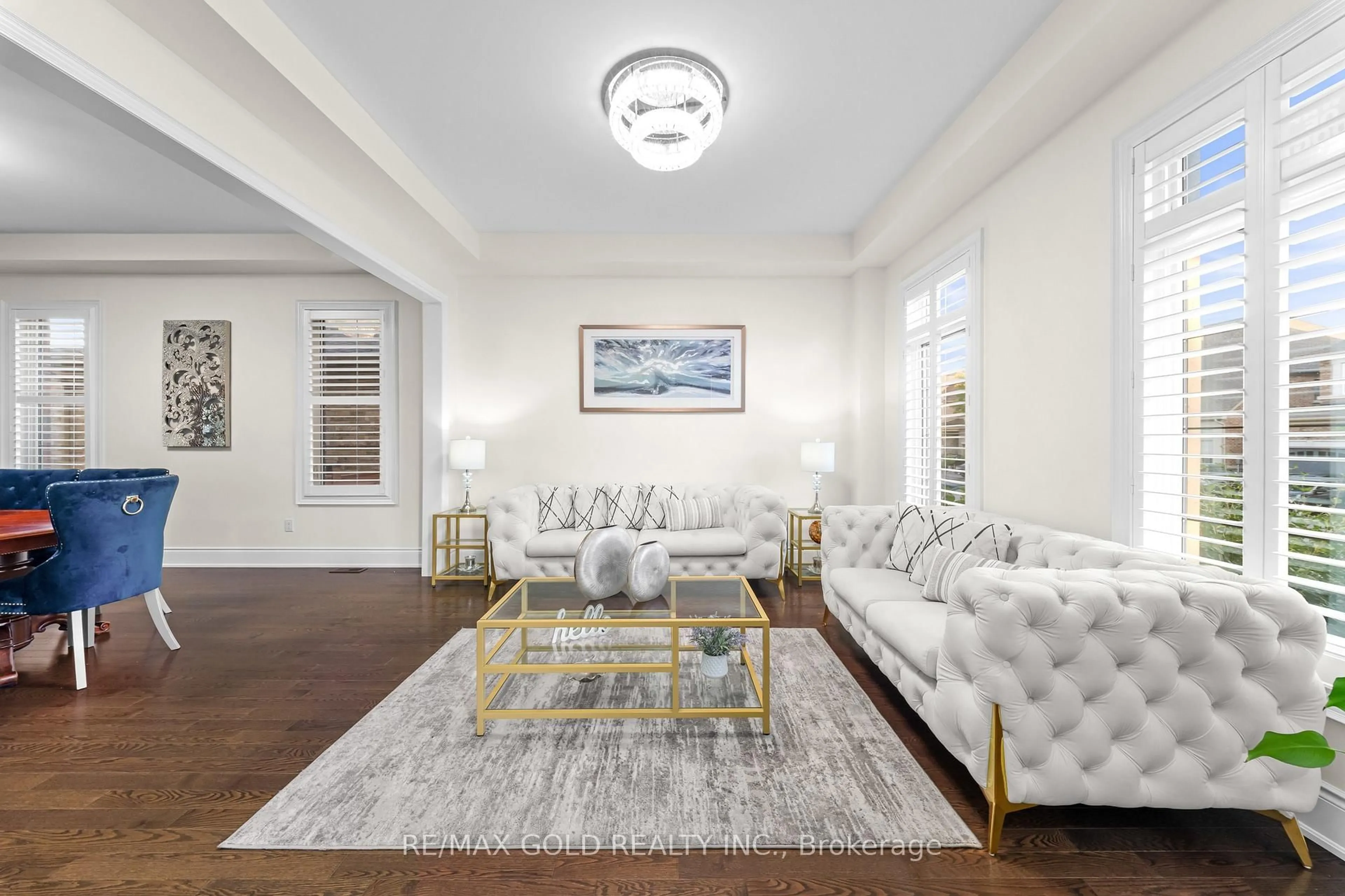 Living room with furniture, unknown for 26 Spain Cres, Brampton Ontario L6P 4G8