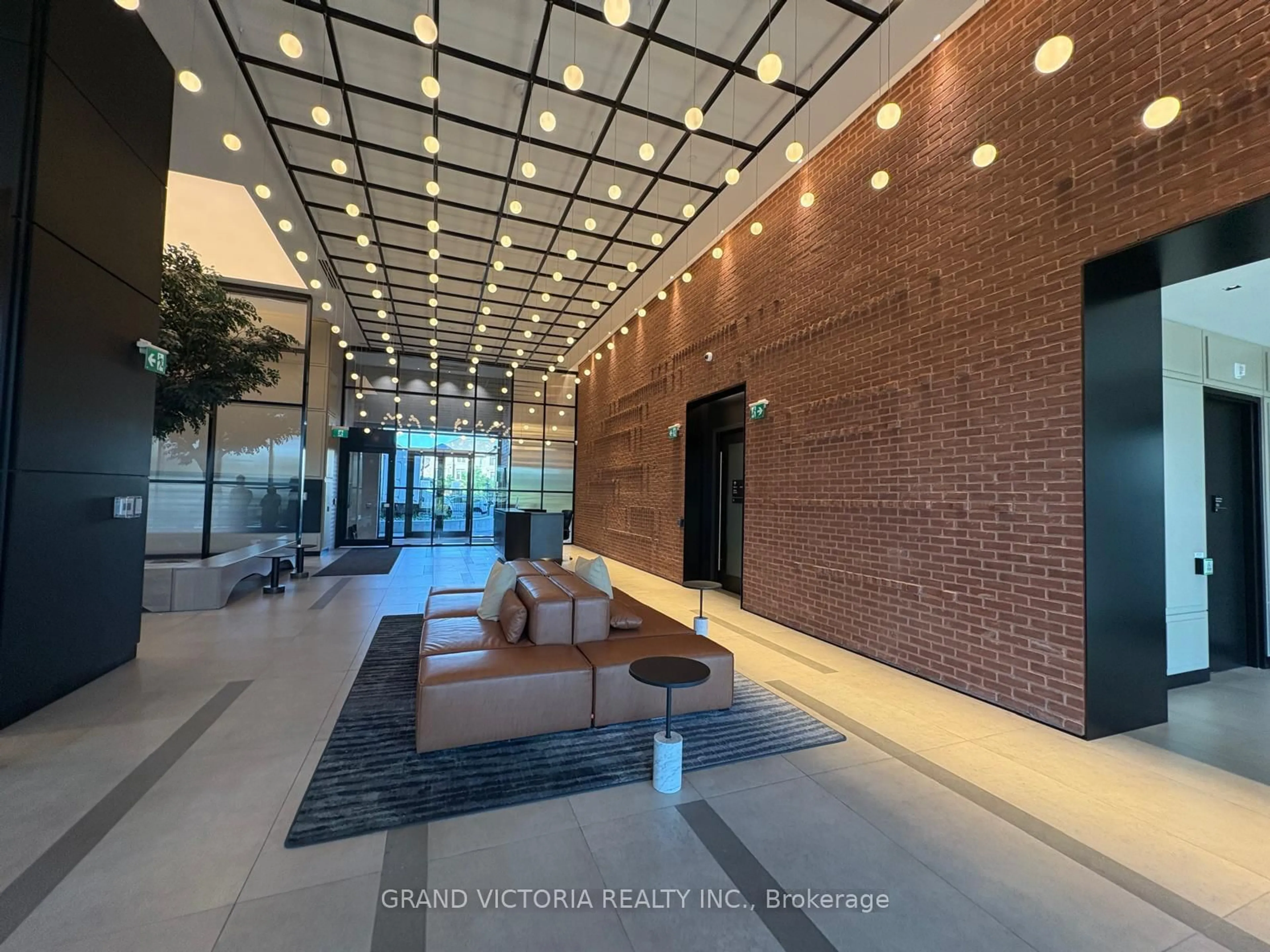 Lobby for 3220 WILLIAM COLSTON Ave #1805, Oakville Ontario L6H 7C2