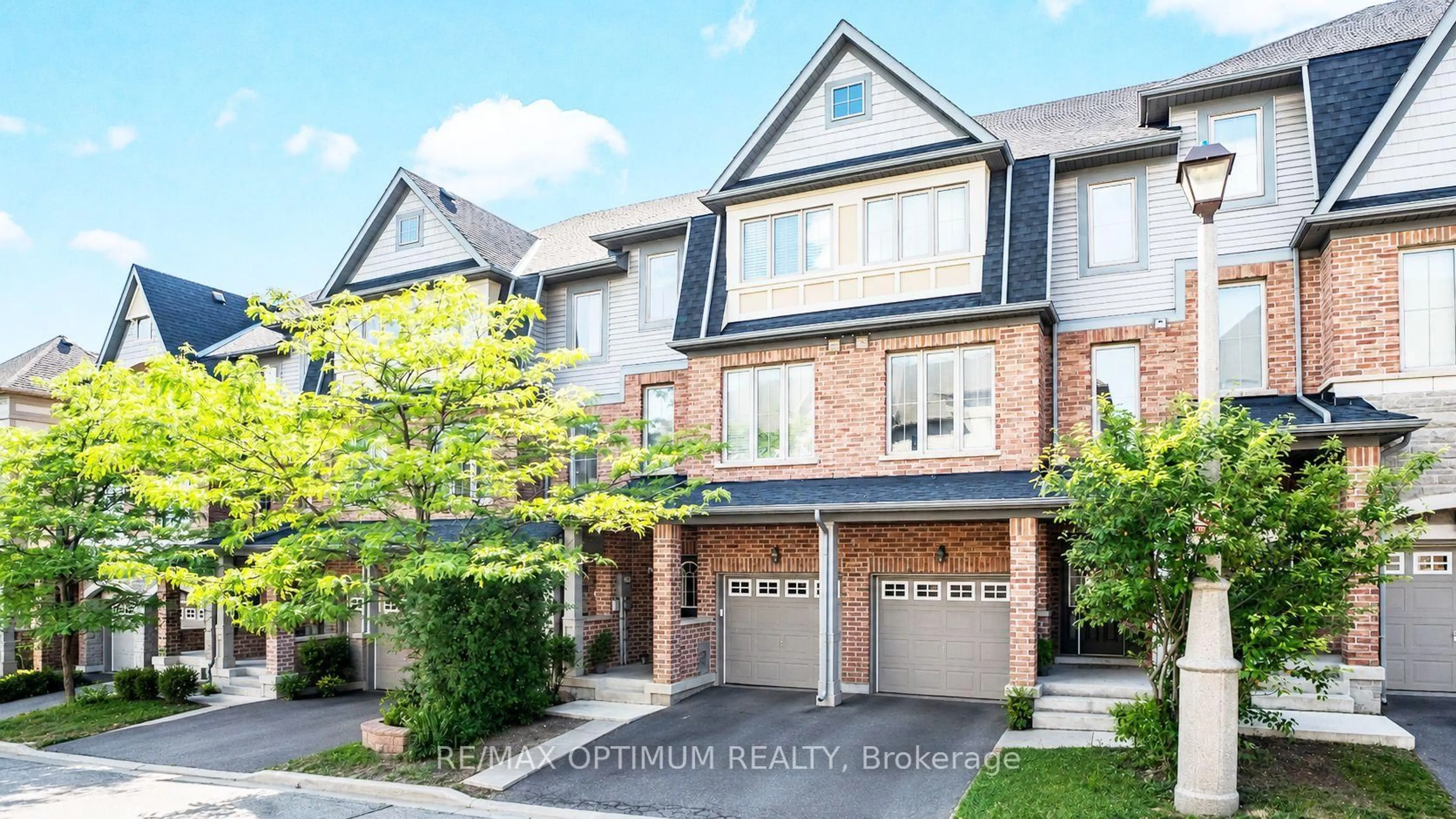 Home with brick exterior material, street for 117 Cedar Lake Cres, Brampton Ontario L6Y 0R1