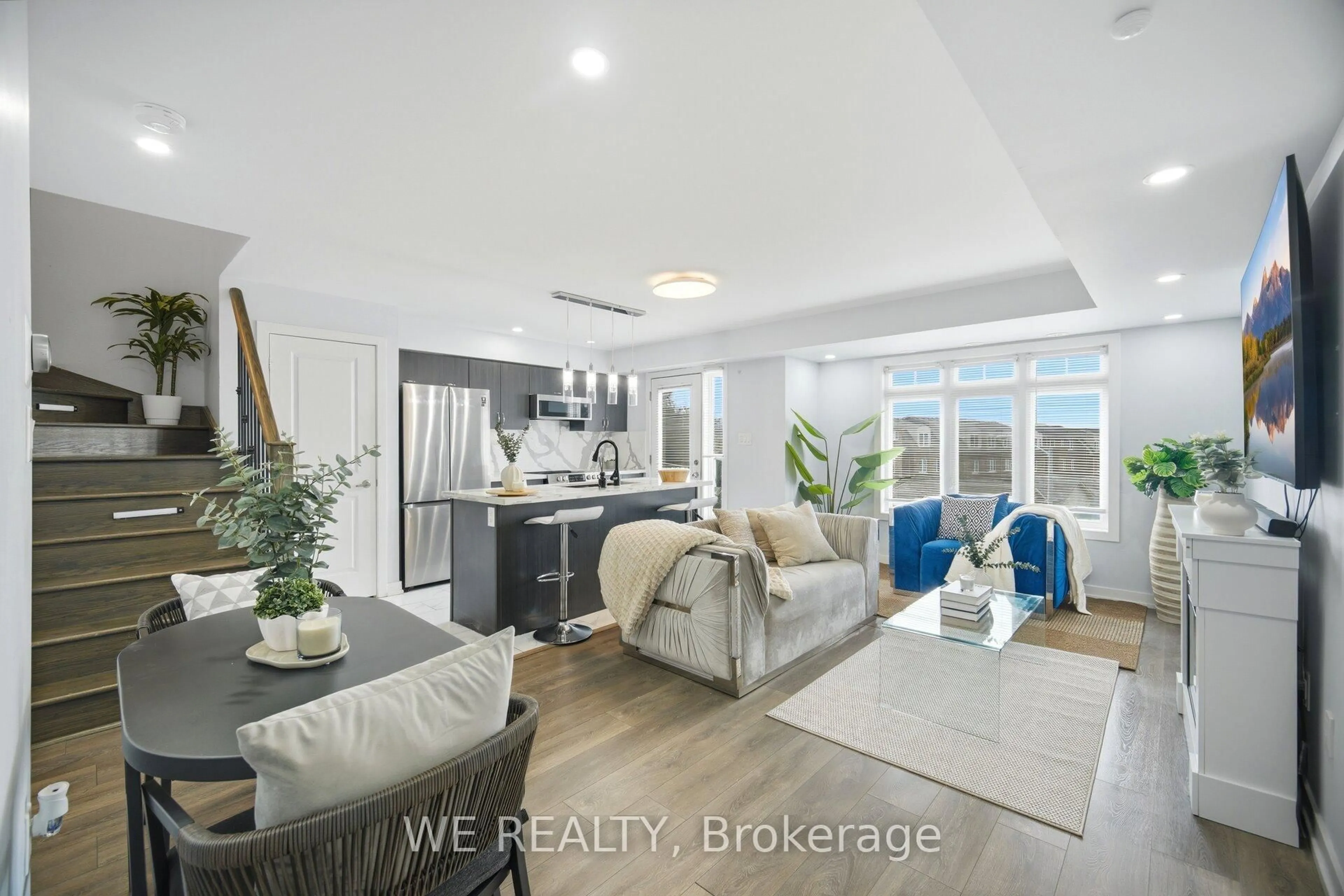 Open concept kitchen, unknown for 60 Parrotta Dr #276, Toronto Ontario M9M 0B4
