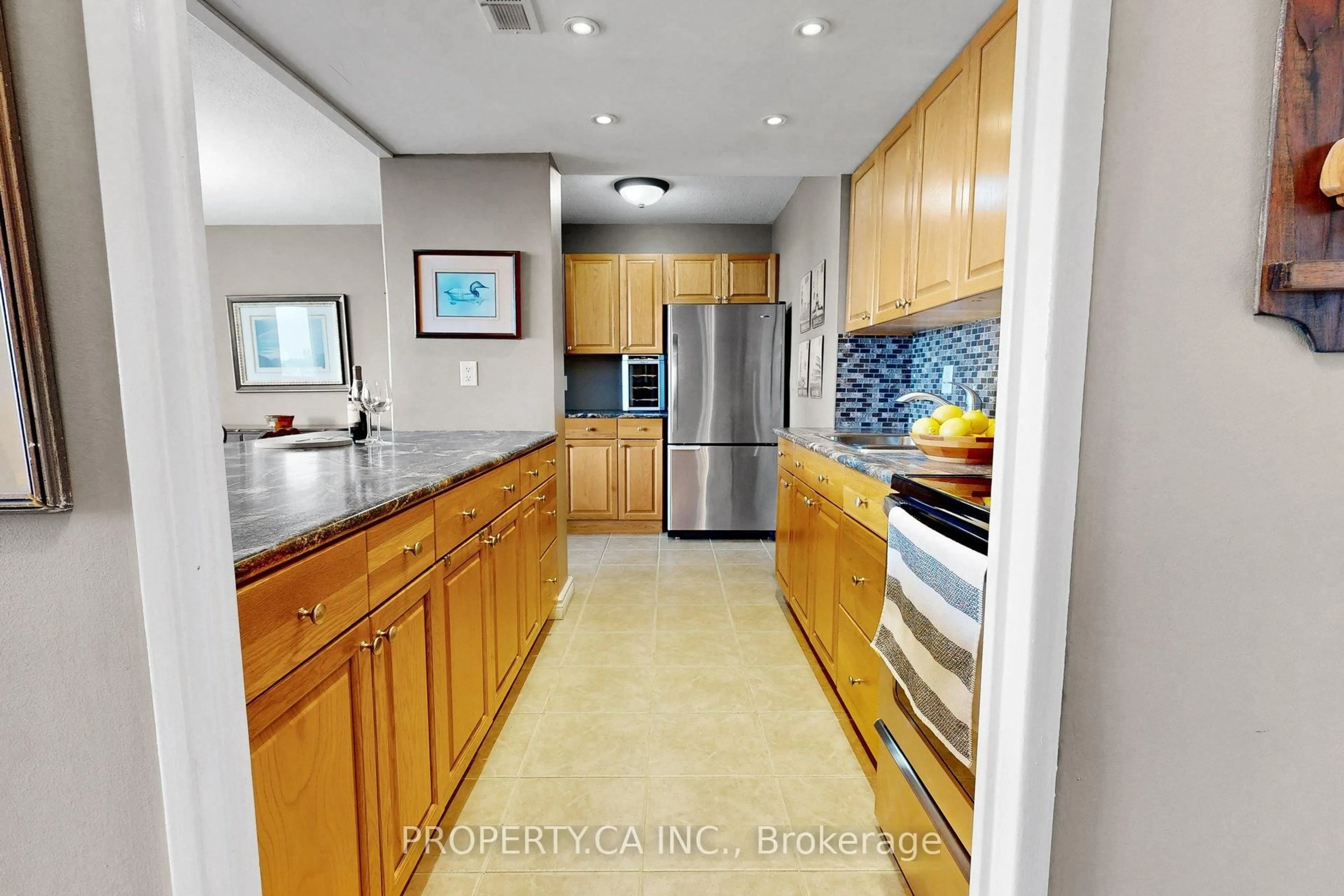 Unknown for 1333 Bloor St #802, Mississauga Ontario L4Y 3T6
