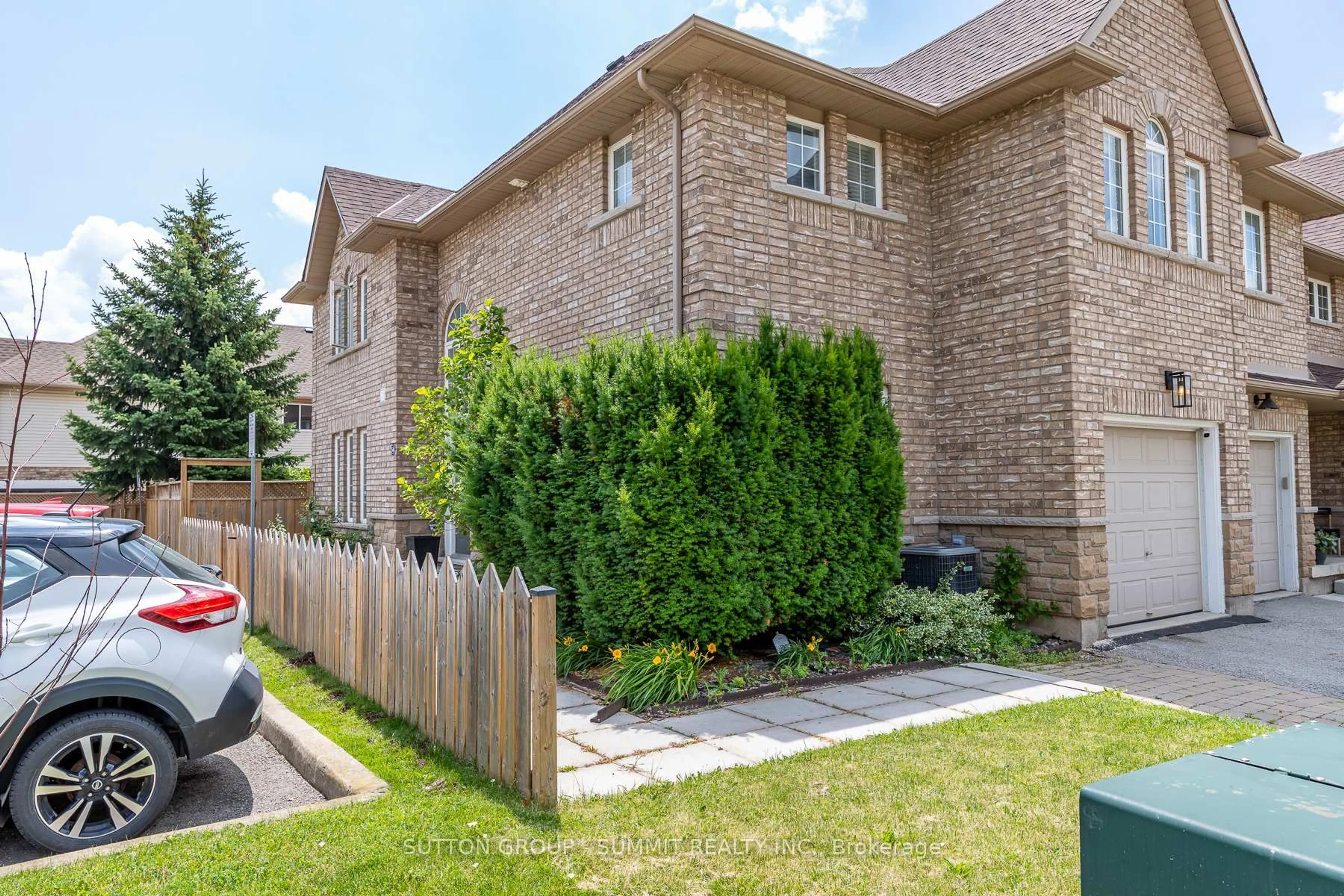 Home with brick exterior material, street for 4055 Forest Run Ave #54, Burlington Ontario L7M 5B8