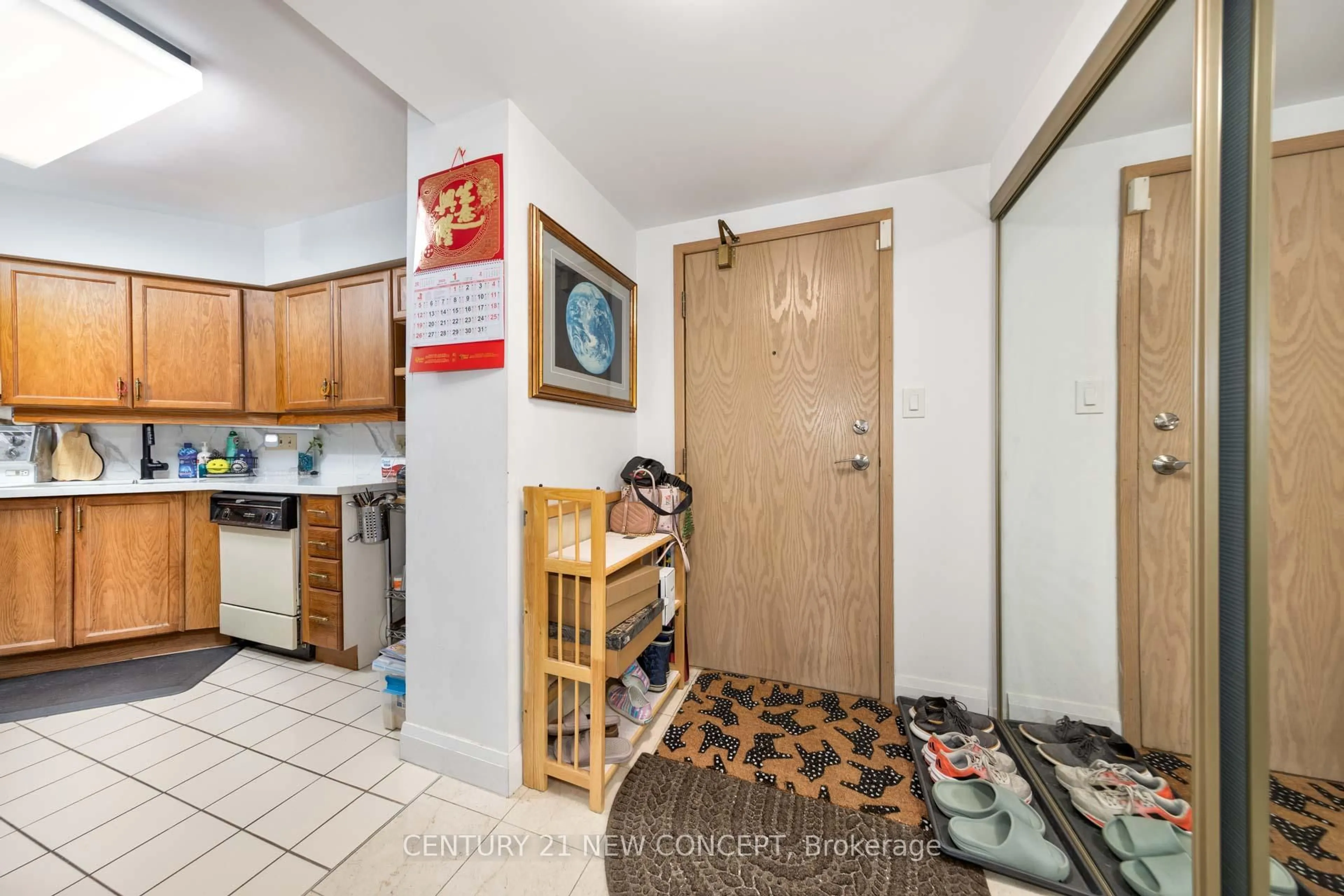 Unknown for 22 Southport St #932, Toronto Ontario M6S 4Y9