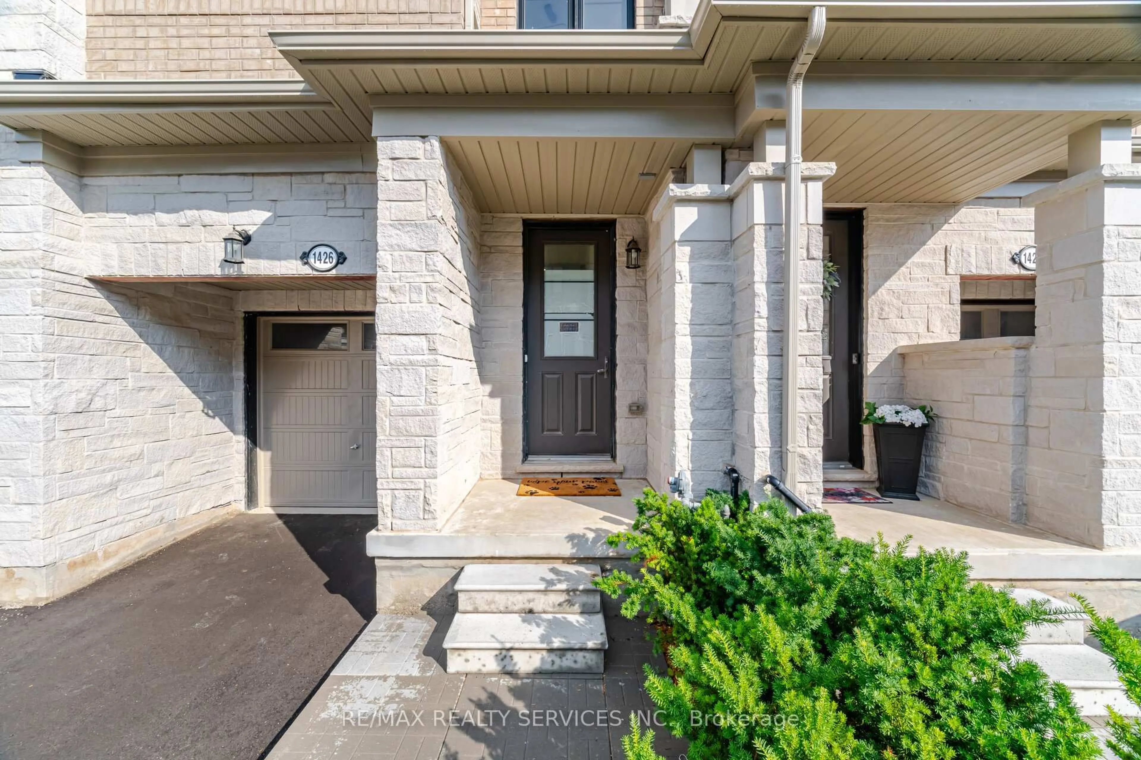 Unknown for 1426 Oakmont Common, Burlington Ontario L7P 0V8