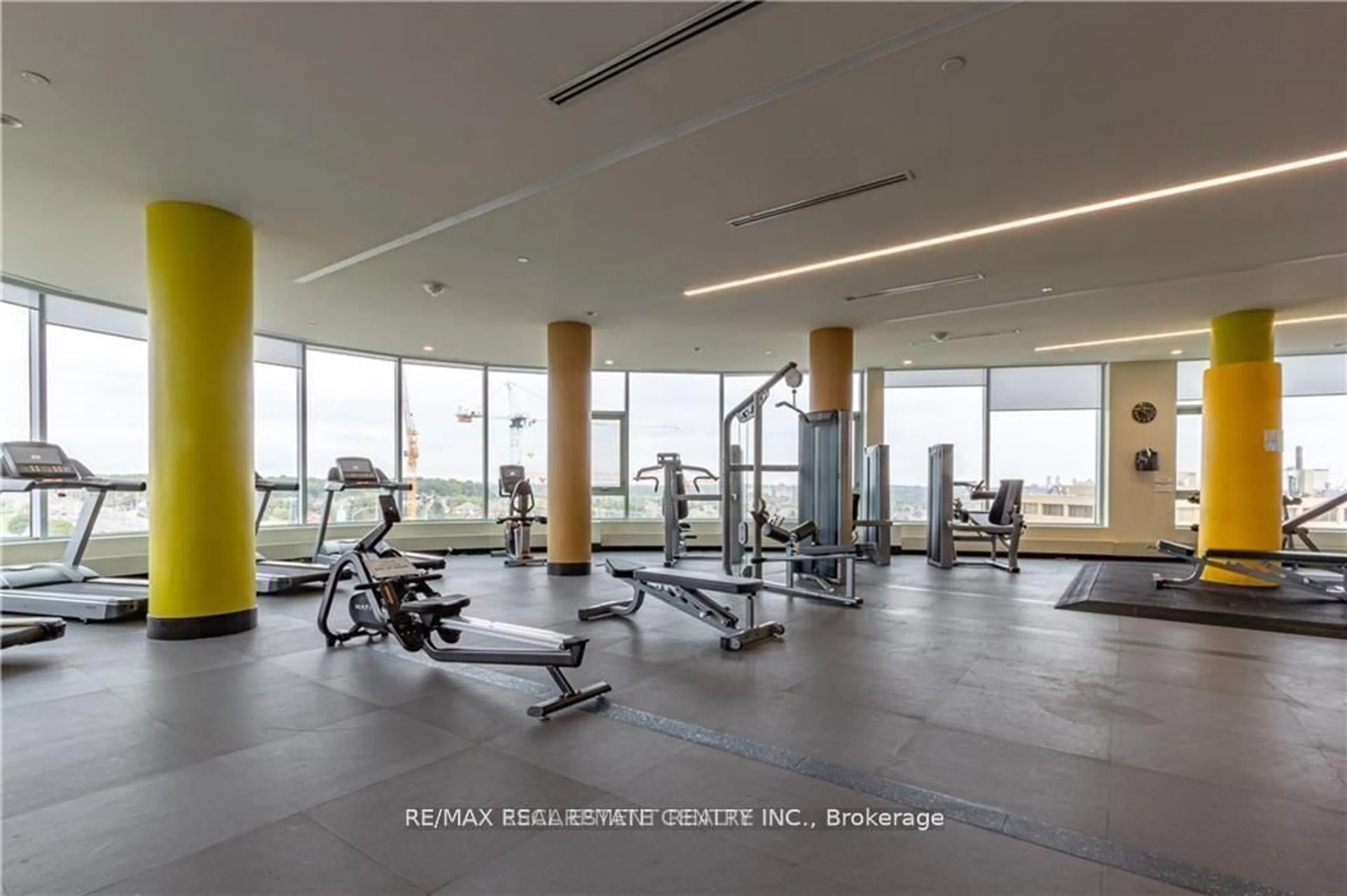 Gym or fitness room for 2520 Eglinton Ave #403, Mississauga Ontario L5M 0Y4