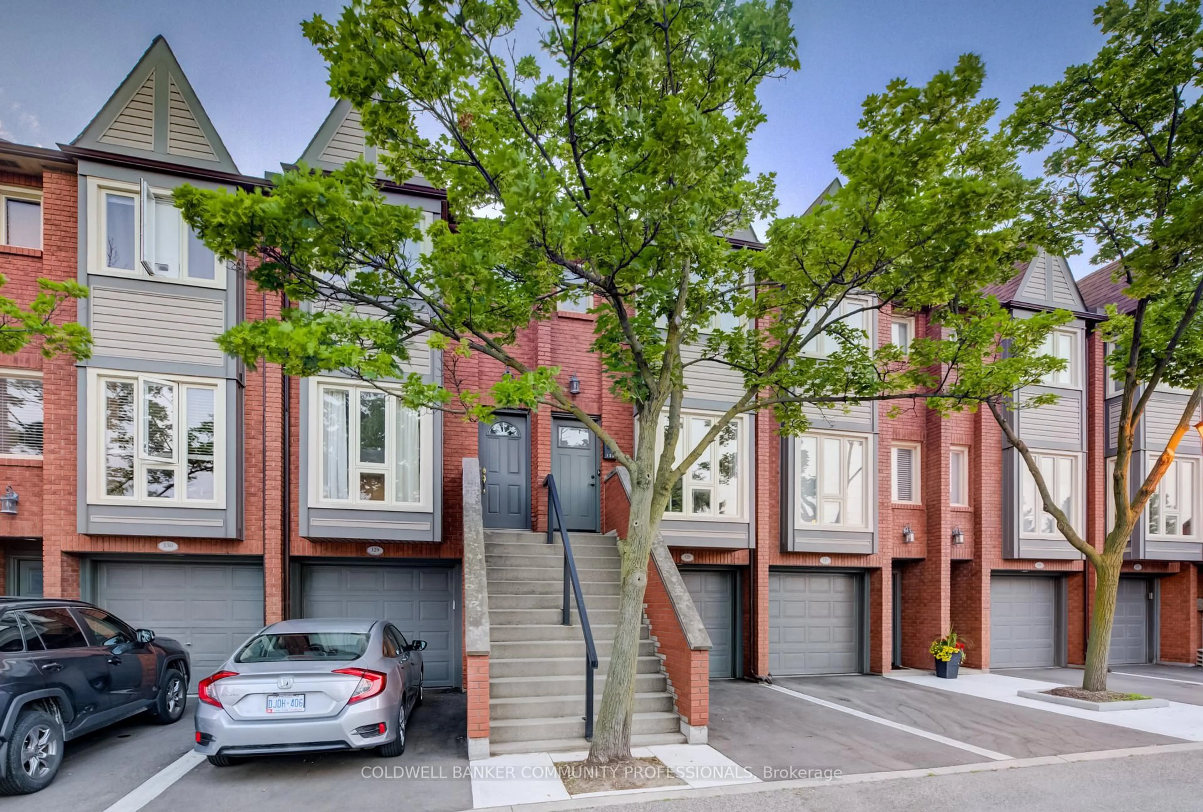 Unknown for 895 Maple Ave #128, Burlington Ontario L7S 2H7