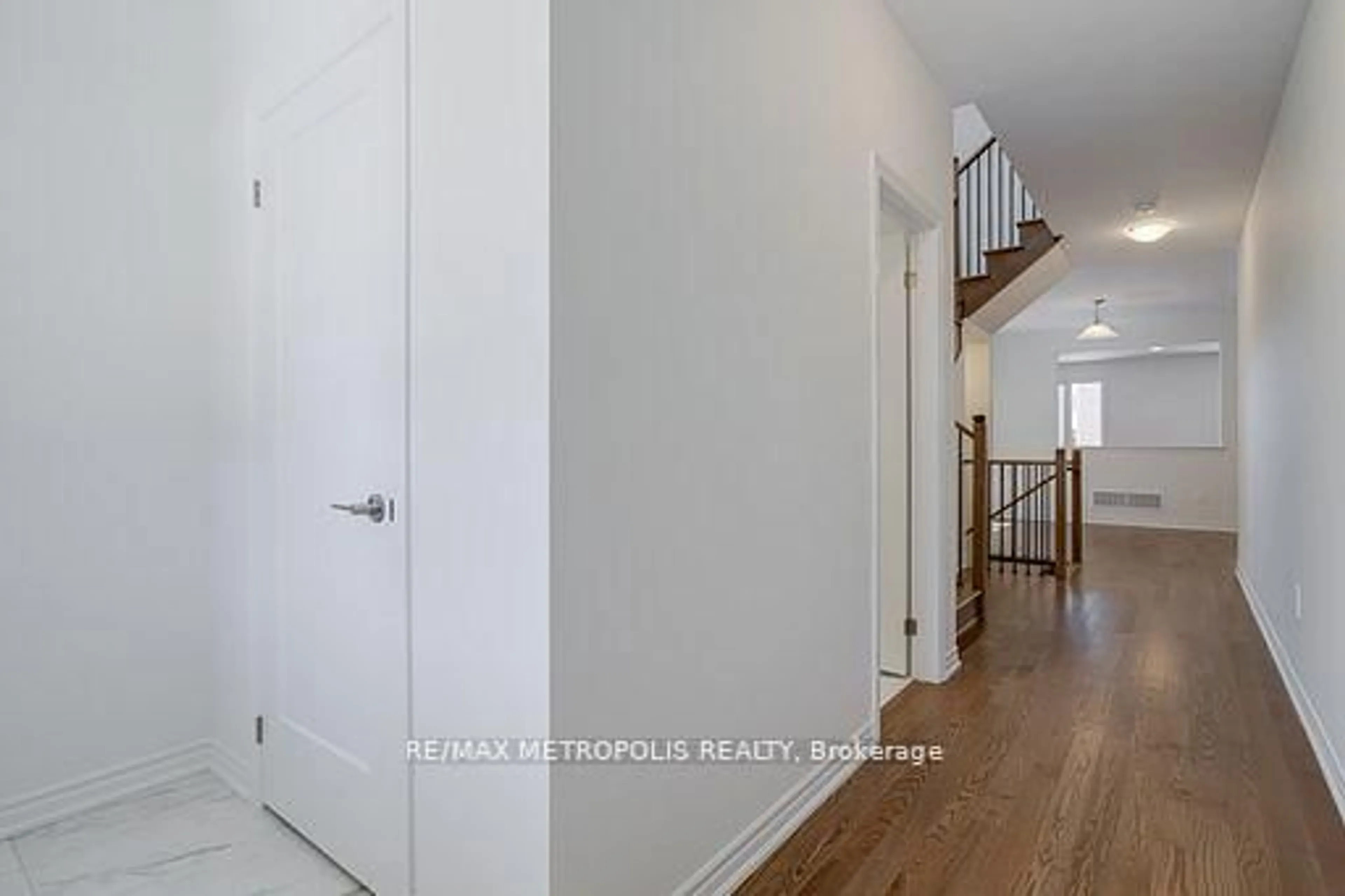 Unknown for 1481 Buttercup Crt, Milton Ontario L9E 1G5