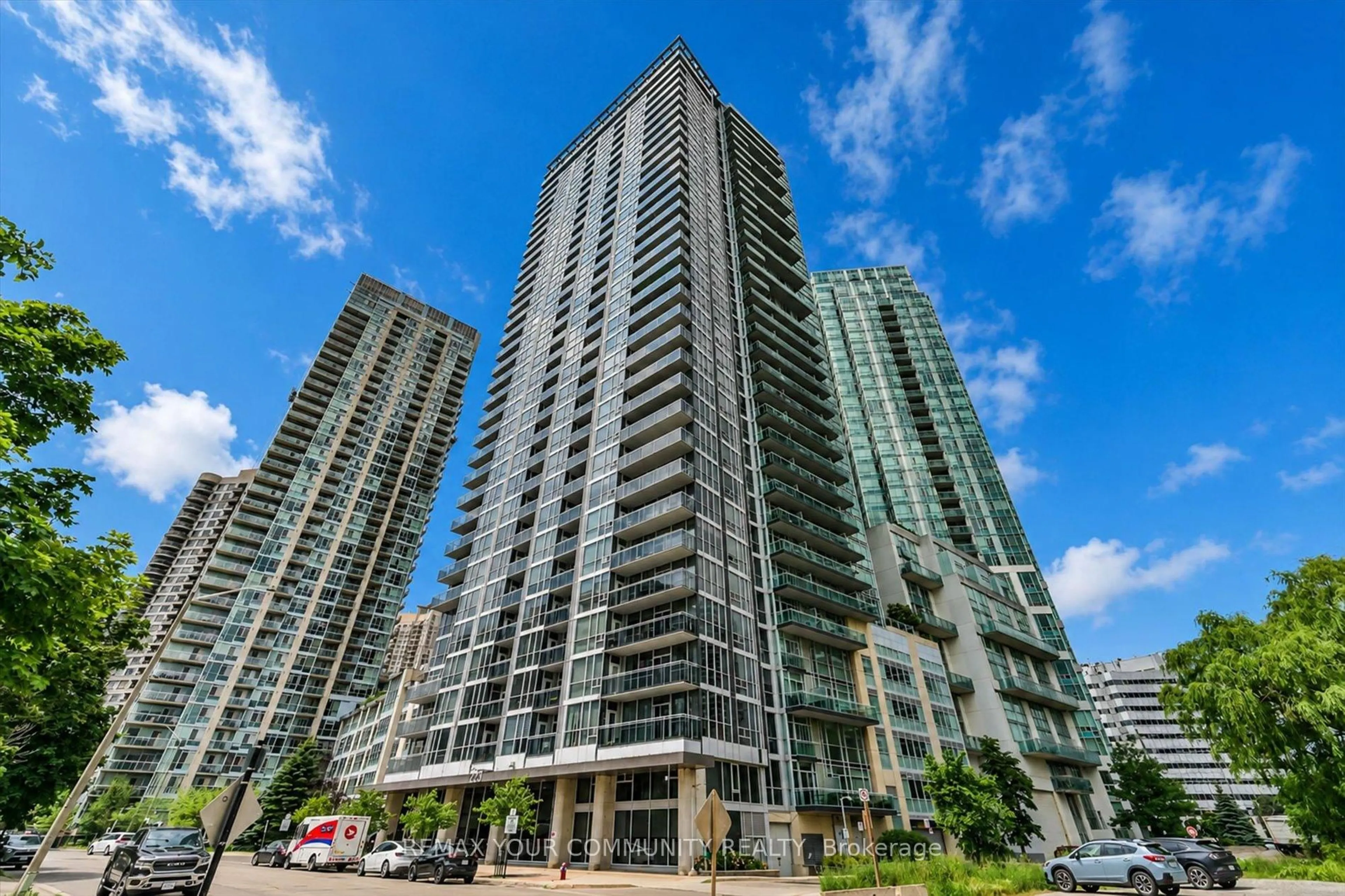 Patio, unknown for 223 Webb Dr #908, Mississauga Ontario L5B 0E8