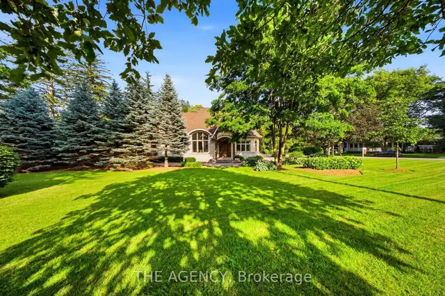 1098 Lakeshore Rd, Oakville 4