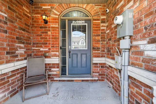 29 Rangemore Rd, Brampton 5