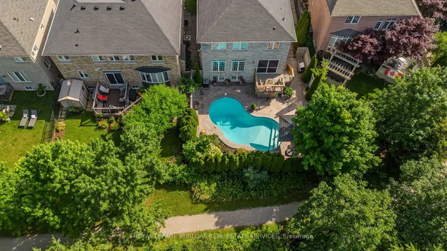 2330 Valleyridge Dr, Oakville 3