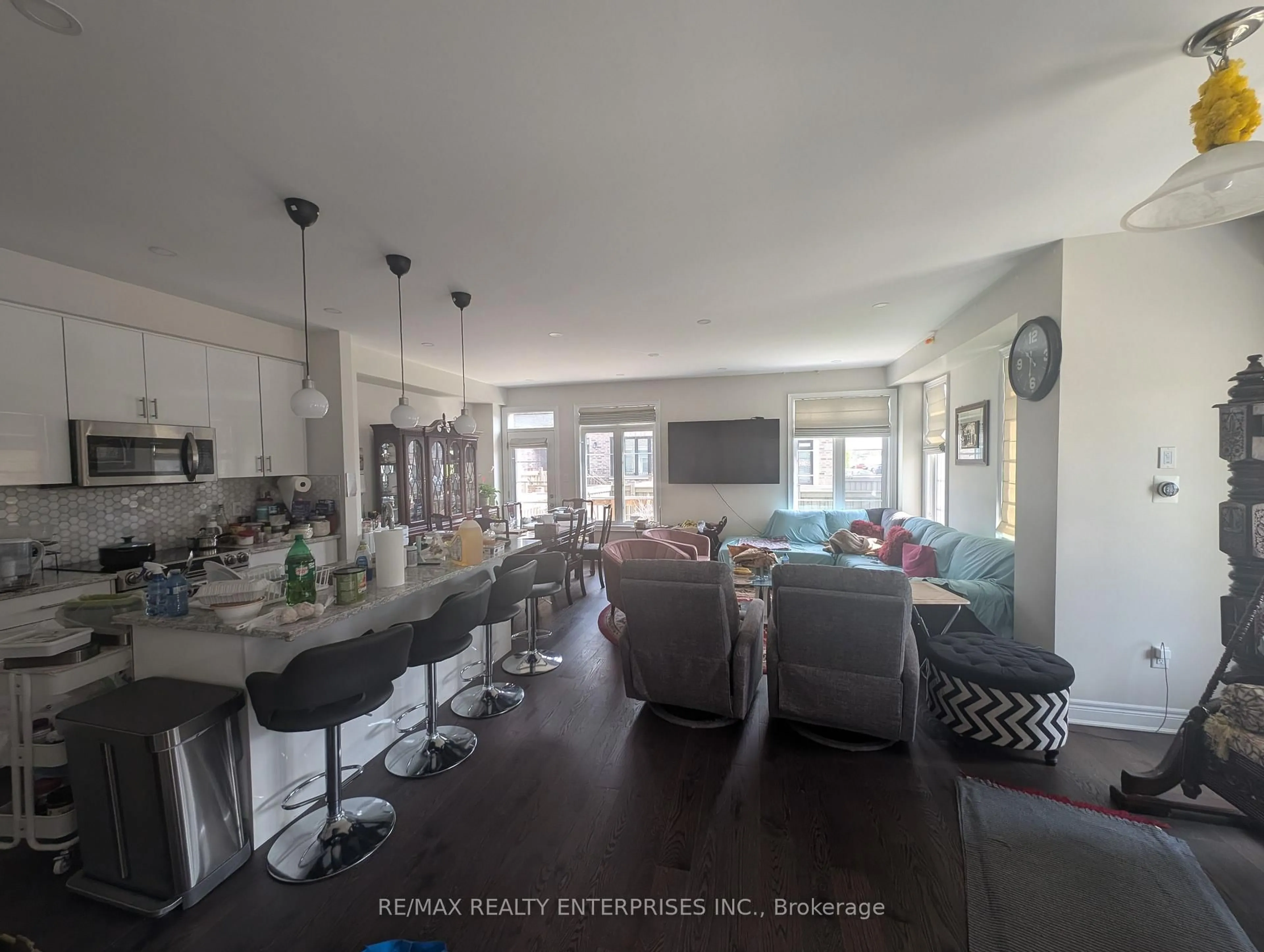 Open concept kitchen, unknown for 1155 Hamman Way, Milton Ontario L9B 1K2