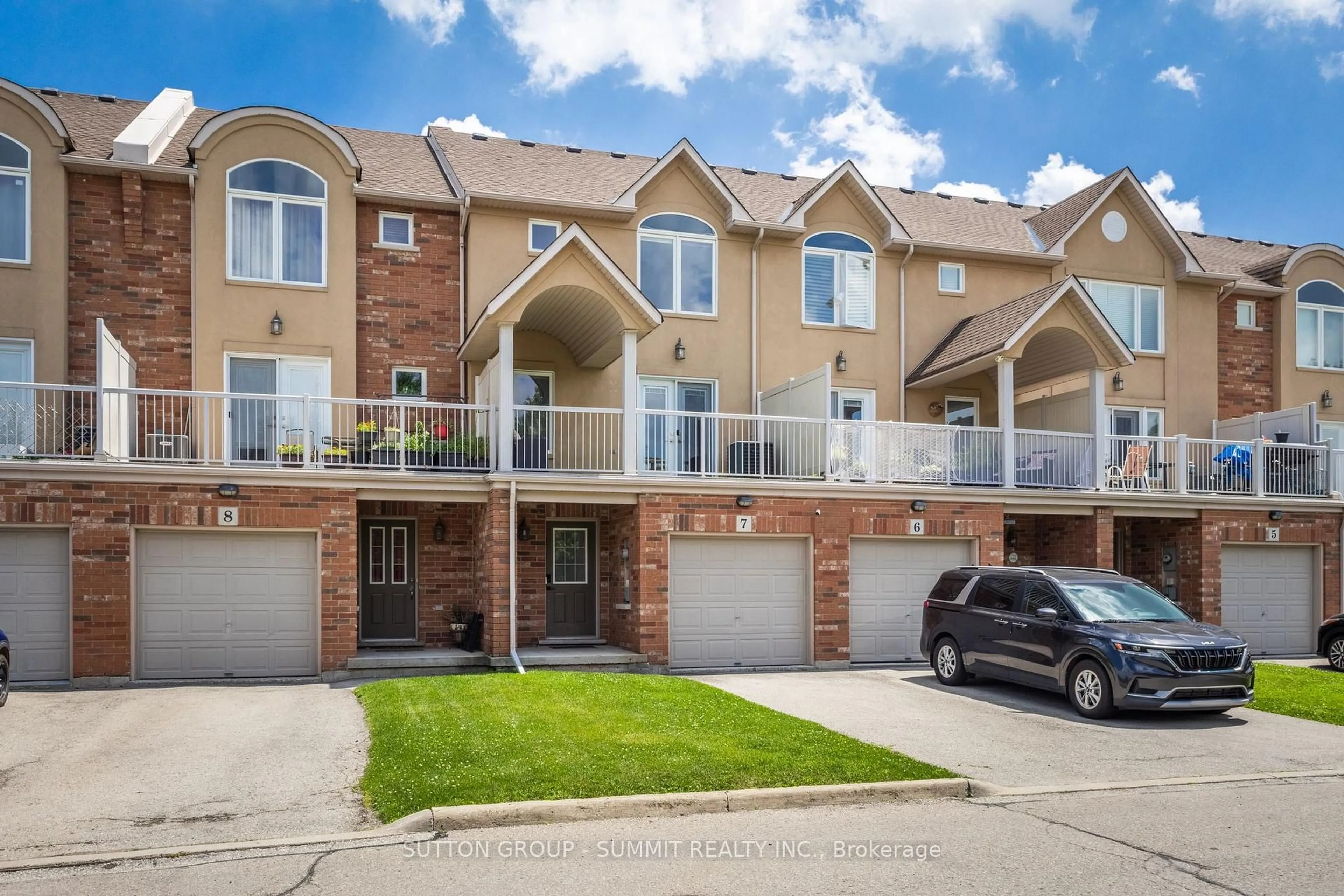 Unknown for 1253 SILVAN FOREST Dr #7, Burlington Ontario L7M 0B7