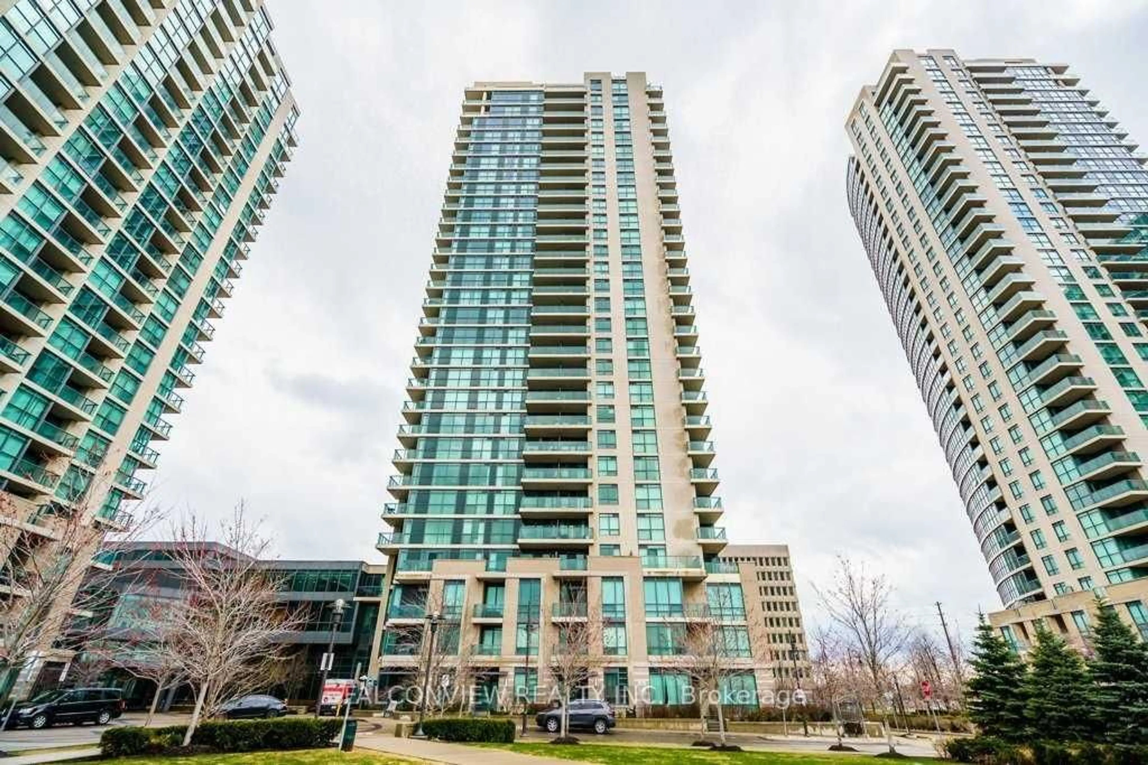Patio, unknown for 215 Sherway Gardens Rd #908, Toronto Ontario M9C 0A4