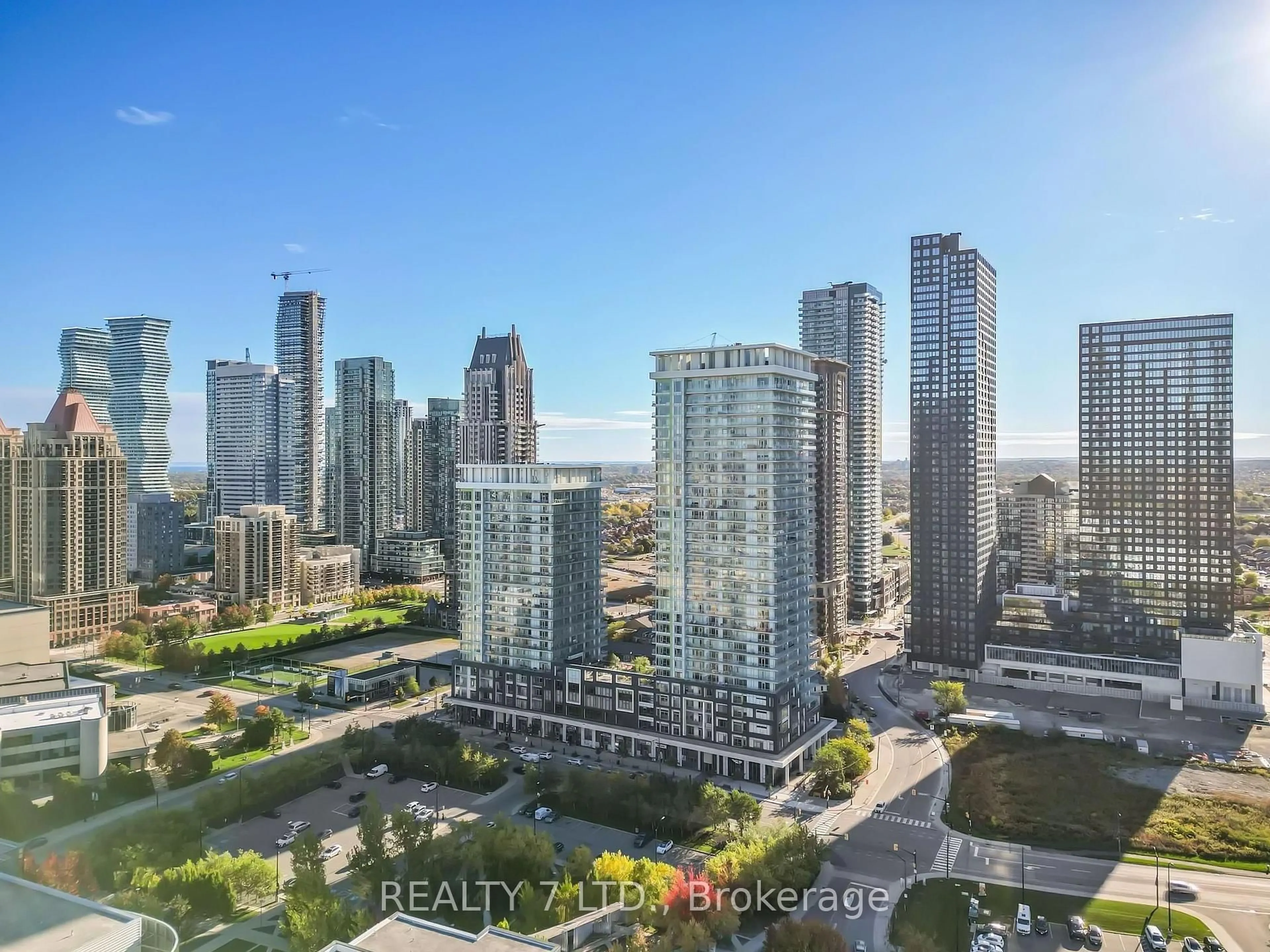 A pic from outside/outdoor area/front of a property/back of a property/a pic from drone, city buildings view from balcony for 360 Square One Dr #2709, Mississauga Ontario L5B 0G7