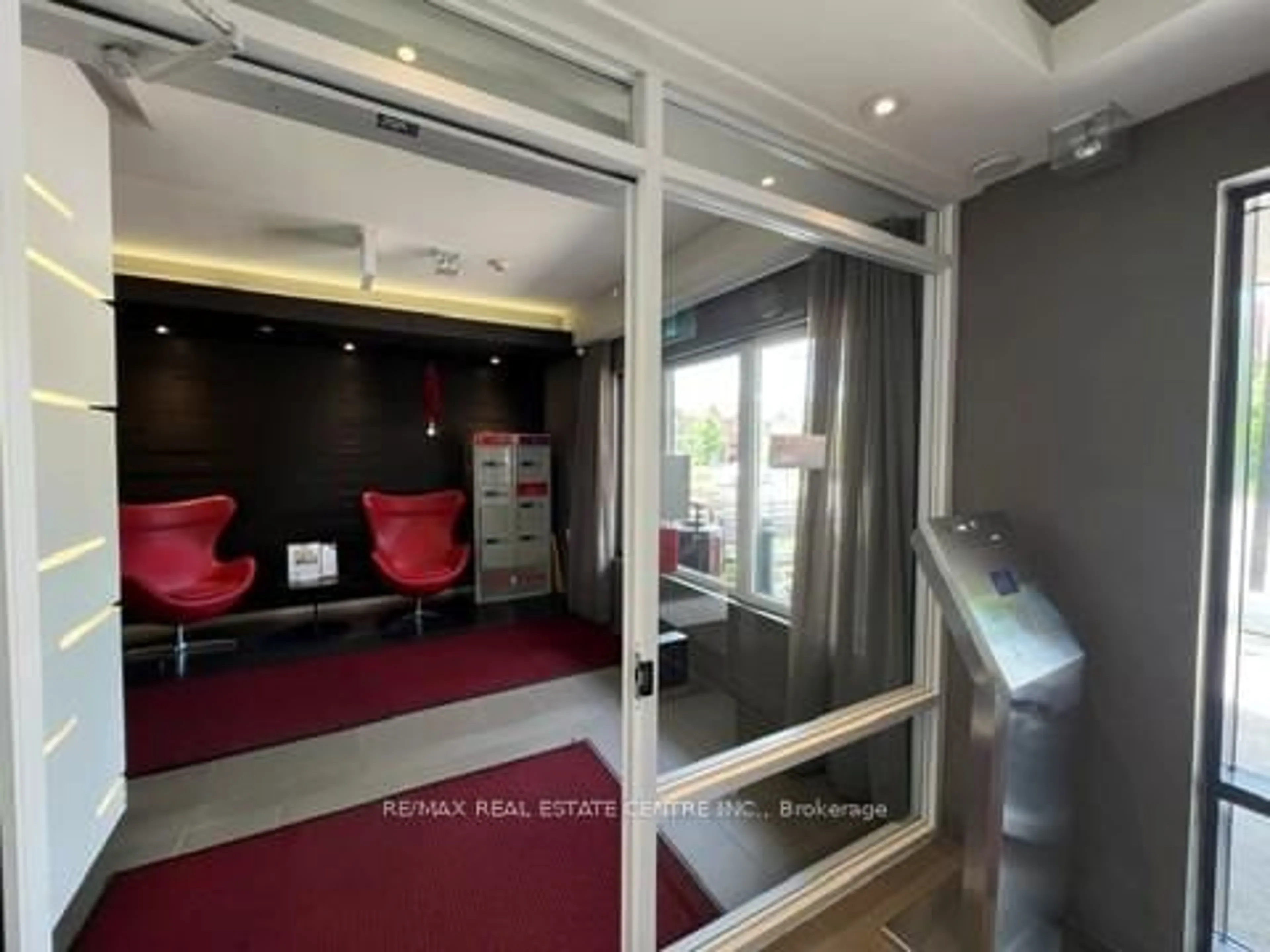 Lobby for 5005 Harvard Rd #307, Mississauga Ontario L5M 0W5