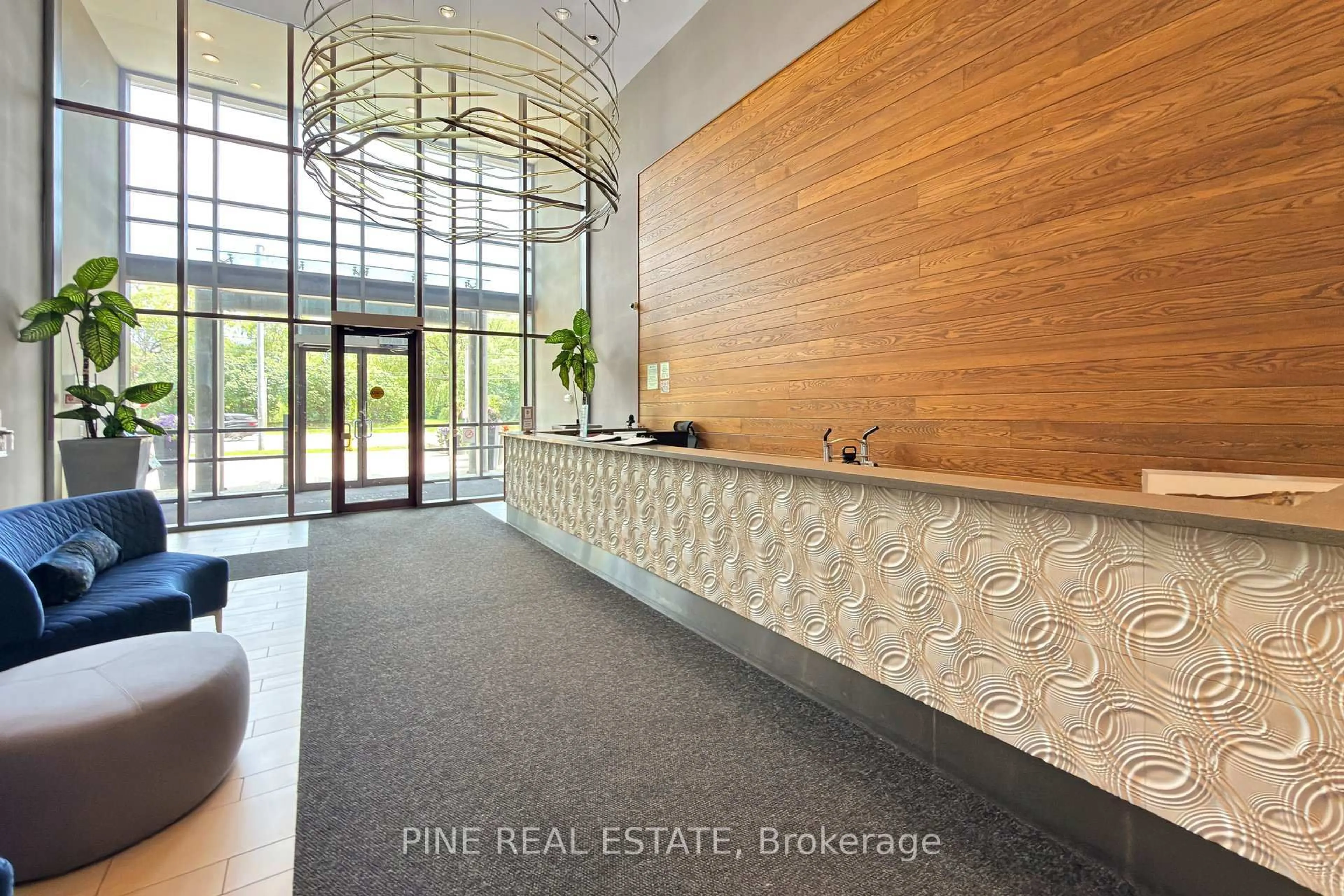 Indoor foyer for 2230 Lake Shore Blvd #1807, Toronto Ontario M8V 0B2