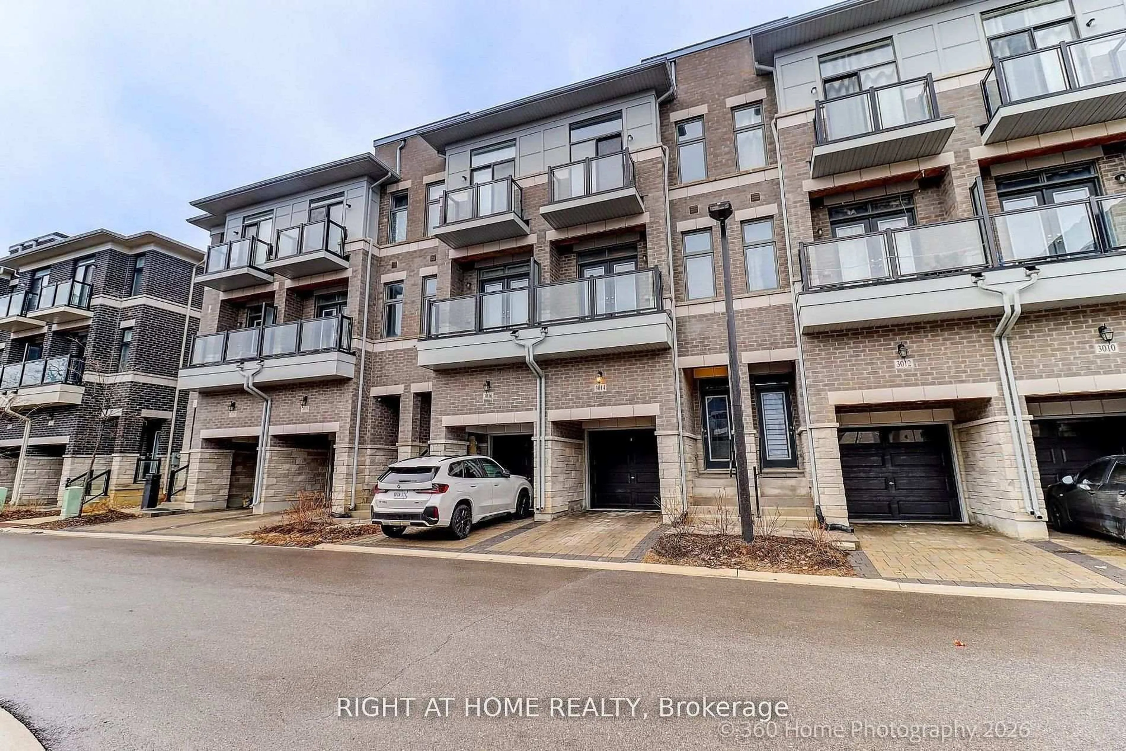 A pic from outside/outdoor area/front of a property/back of a property/a pic from drone, street for 3014 Islington Ave, Toronto Ontario M9L 0A6