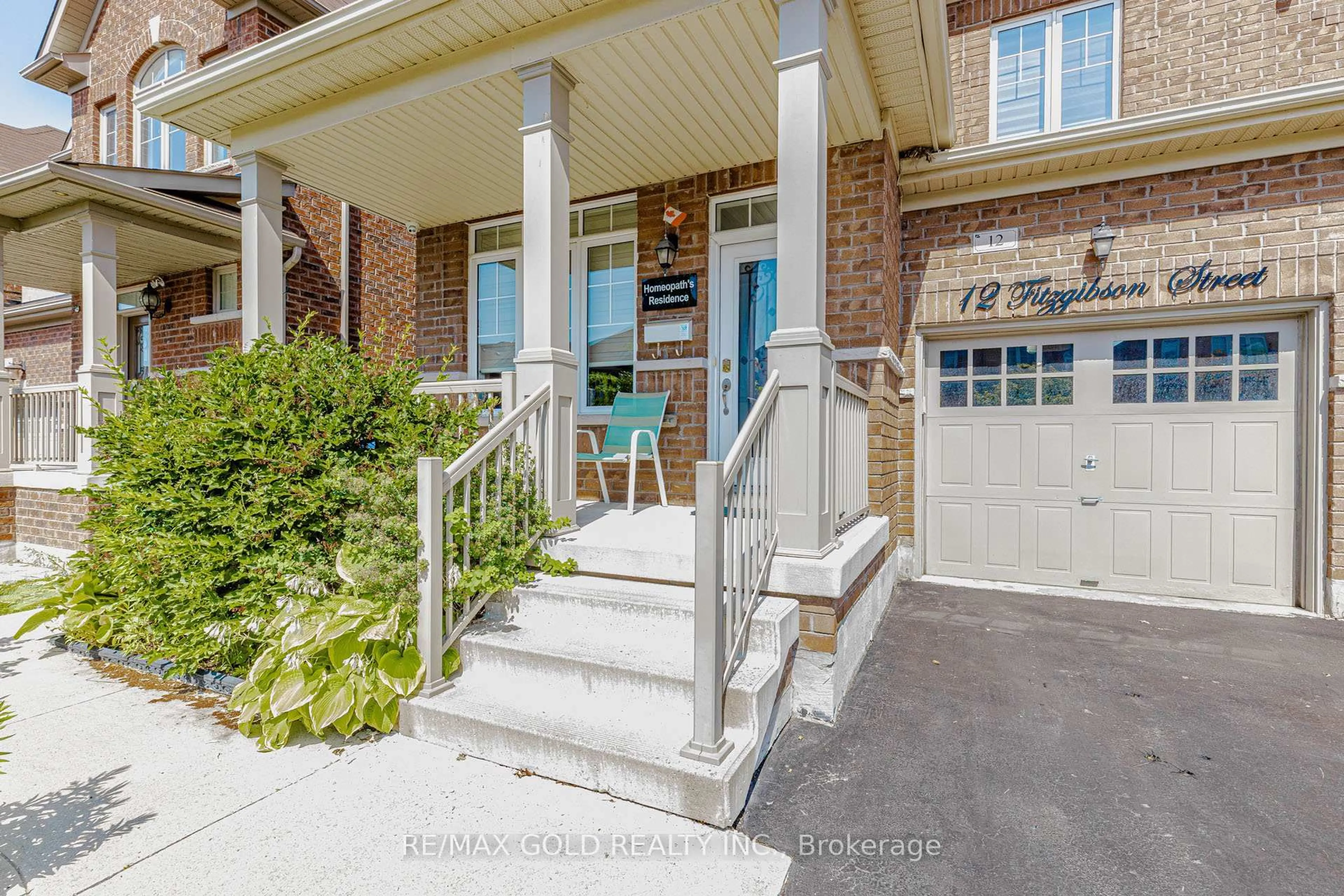 Unknown for 12 Fitzgibson St, Brampton Ontario L6Y 5Y5