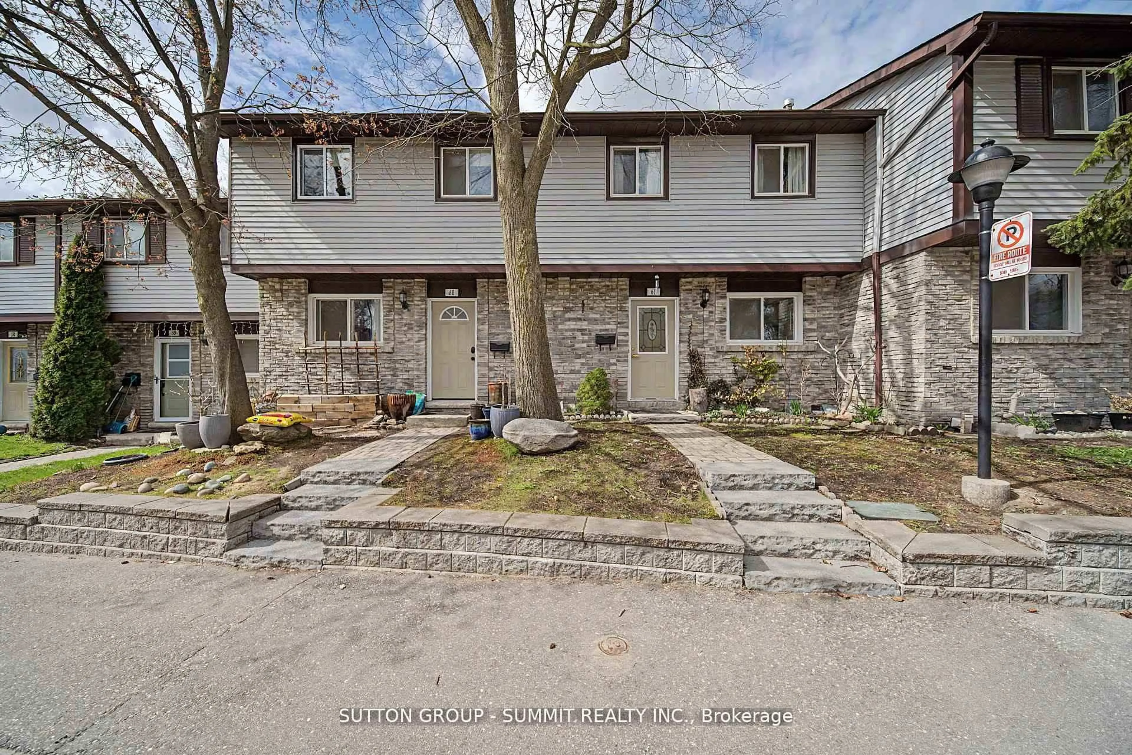 A pic from outside/outdoor area/front of a property/back of a property/a pic from drone, street for 45 Hansen Rd #61, Brampton Ontario L6V 3C5
