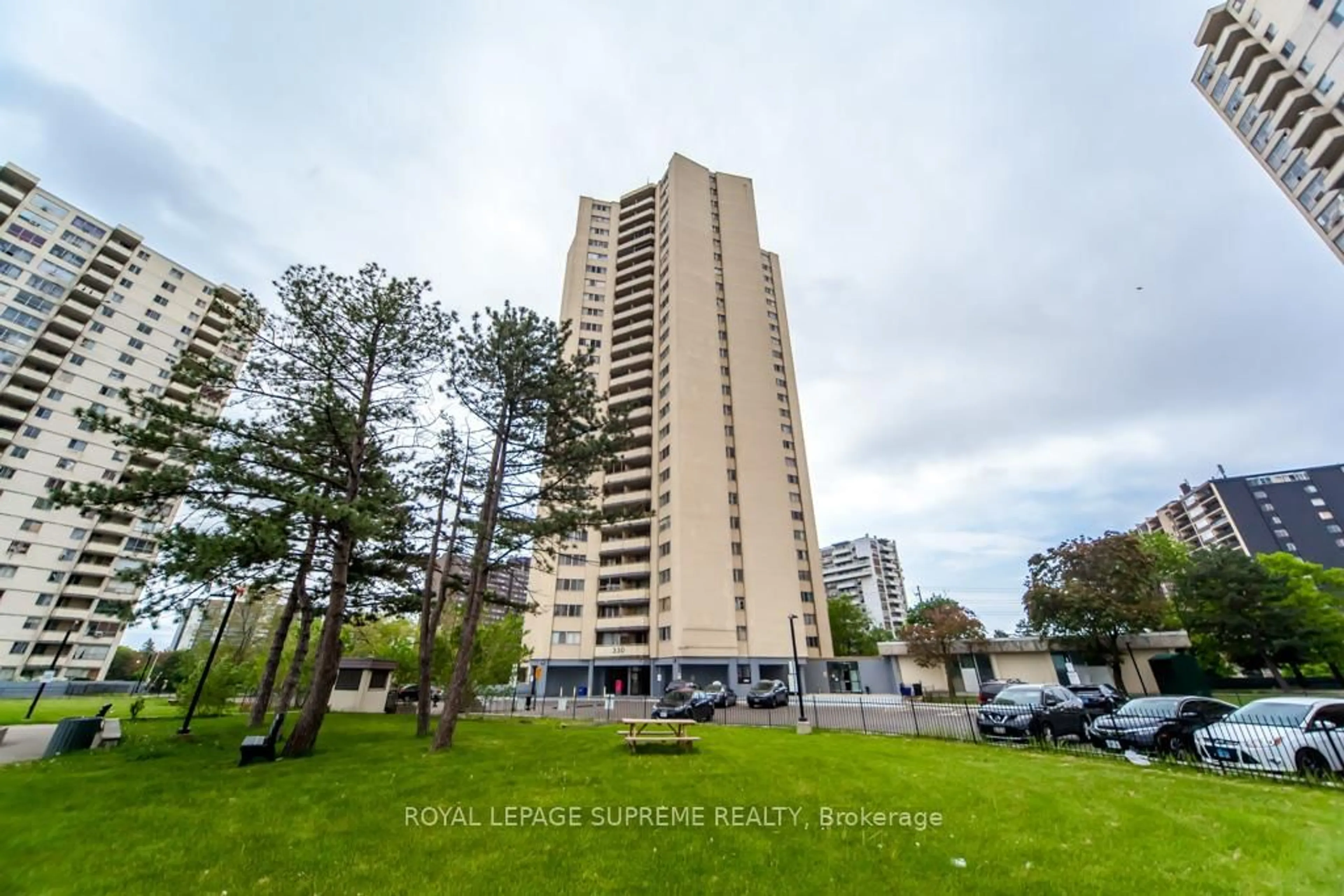 A pic from outside/outdoor area/front of a property/back of a property/a pic from drone, building for 330 Dixon Rd #2101, Toronto Ontario M9R 1S9