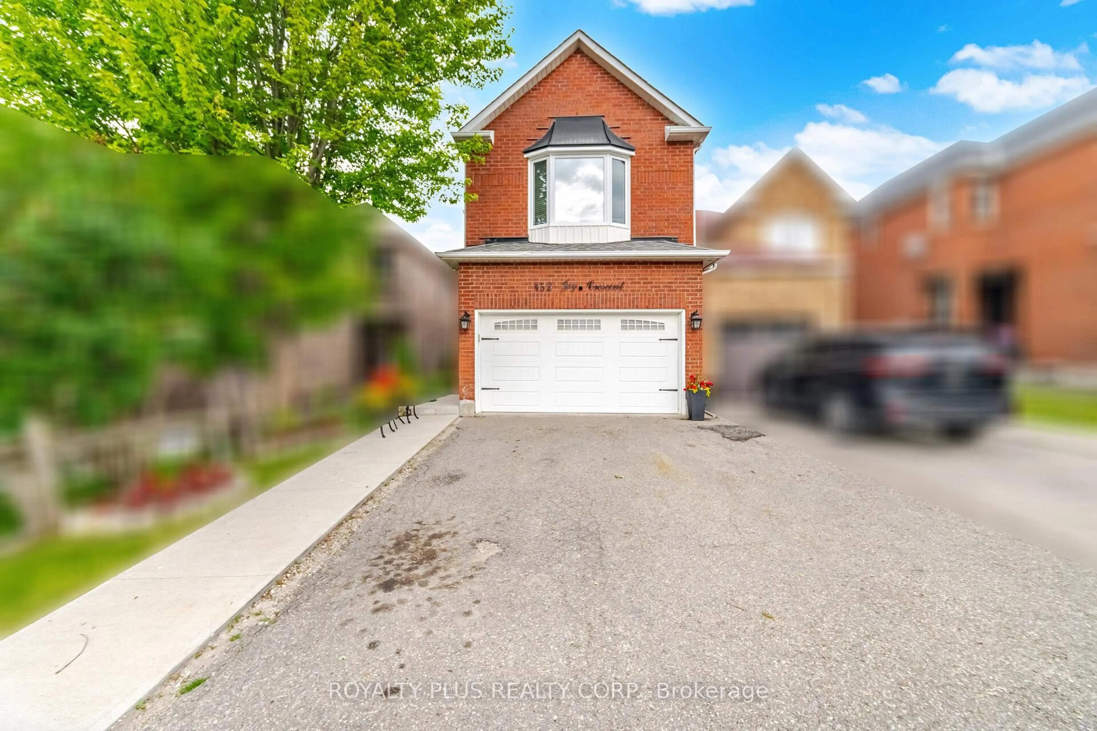 Home with brick exterior material, street for 452 Jay Cres, Orangeville Ontario L9W 4Z2