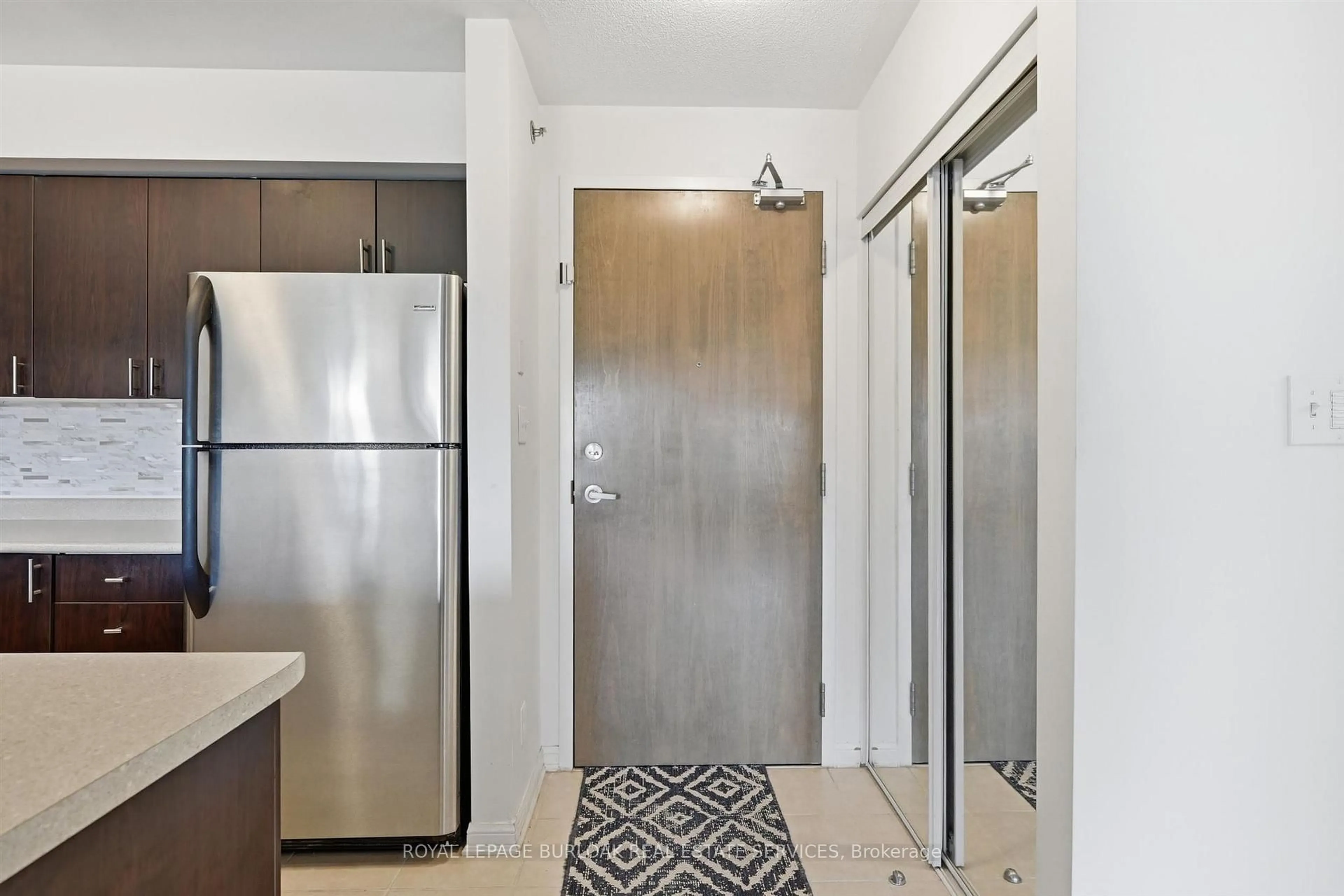 Unknown for 3060 Rotary Way #303, Burlington Ontario L7M 0G9