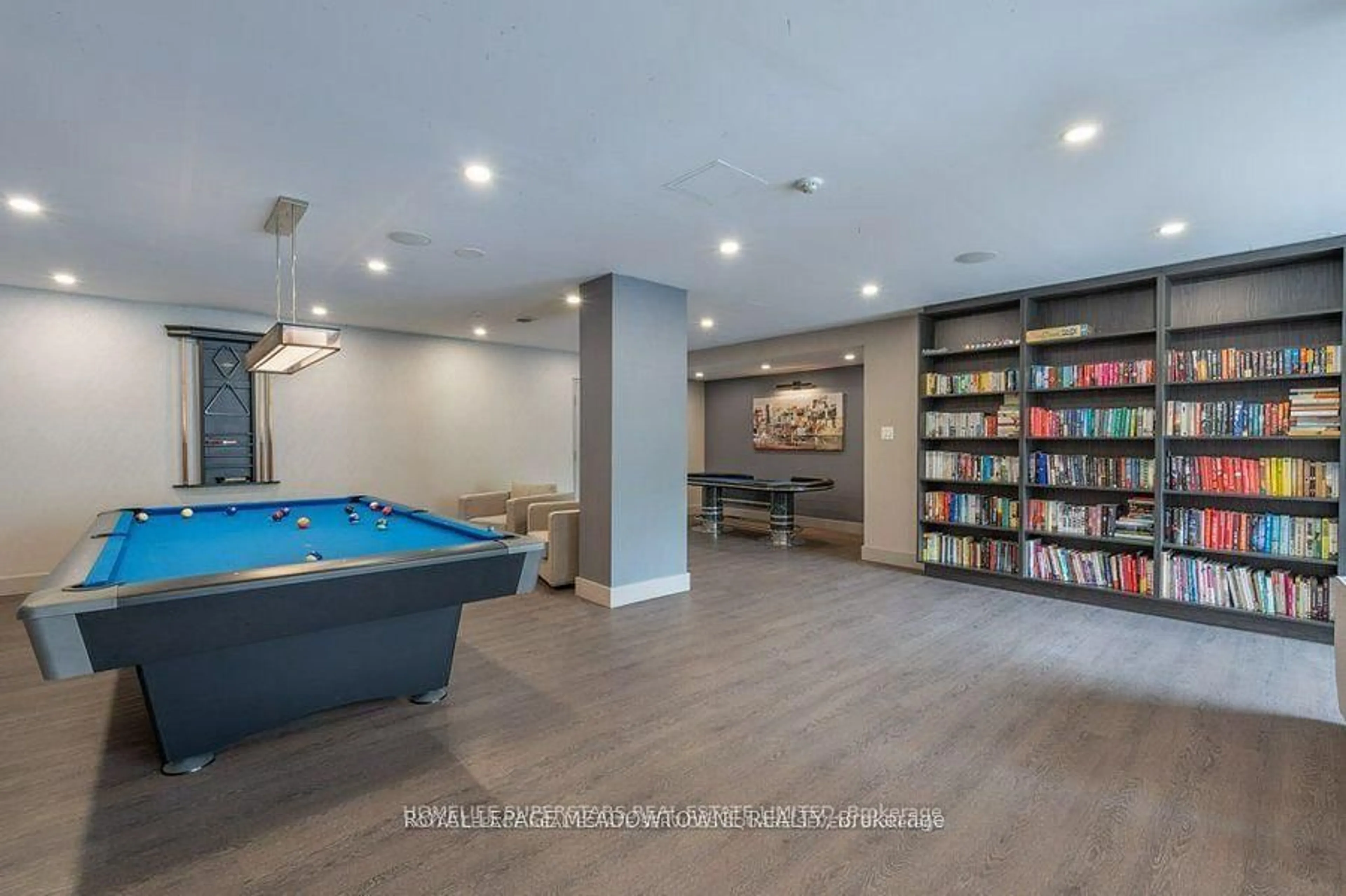 Unknown for 4235 Sherwoodtowne Blvd #605, Mississauga Ontario L4Z 1W3