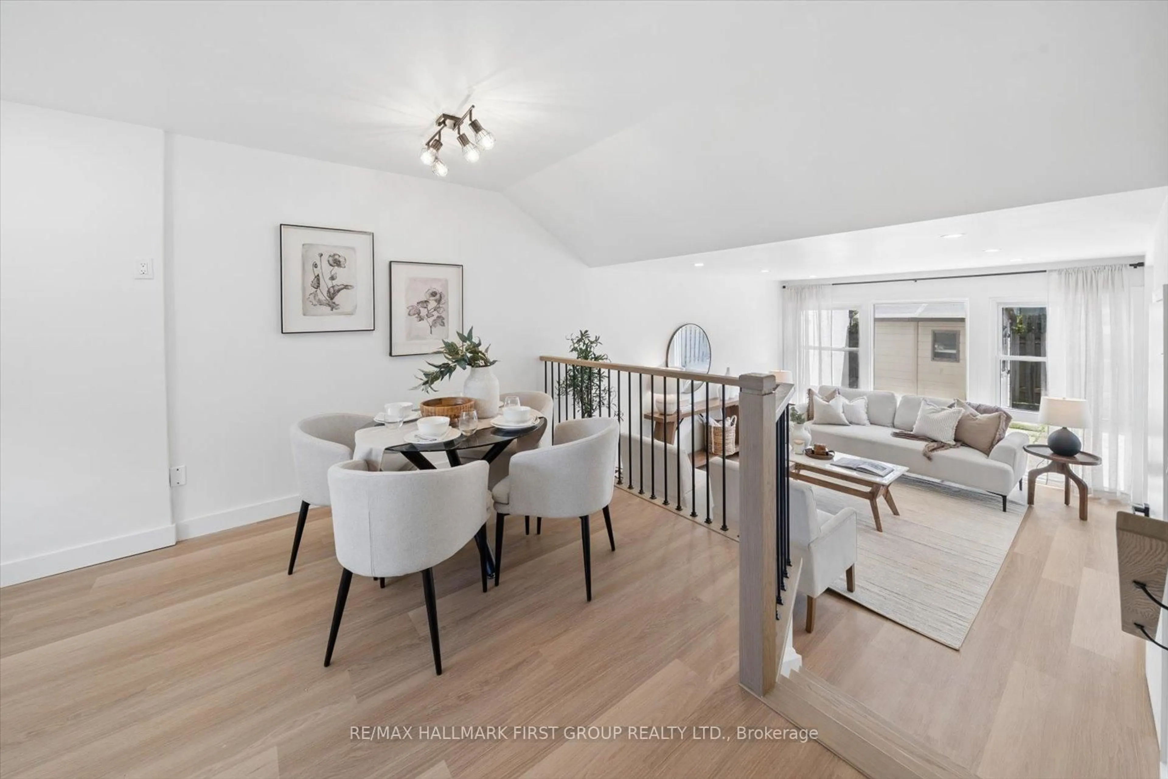 Dining room, wood/laminate floor for 30 Venetian Cres #128, Toronto Ontario M3N 2L8