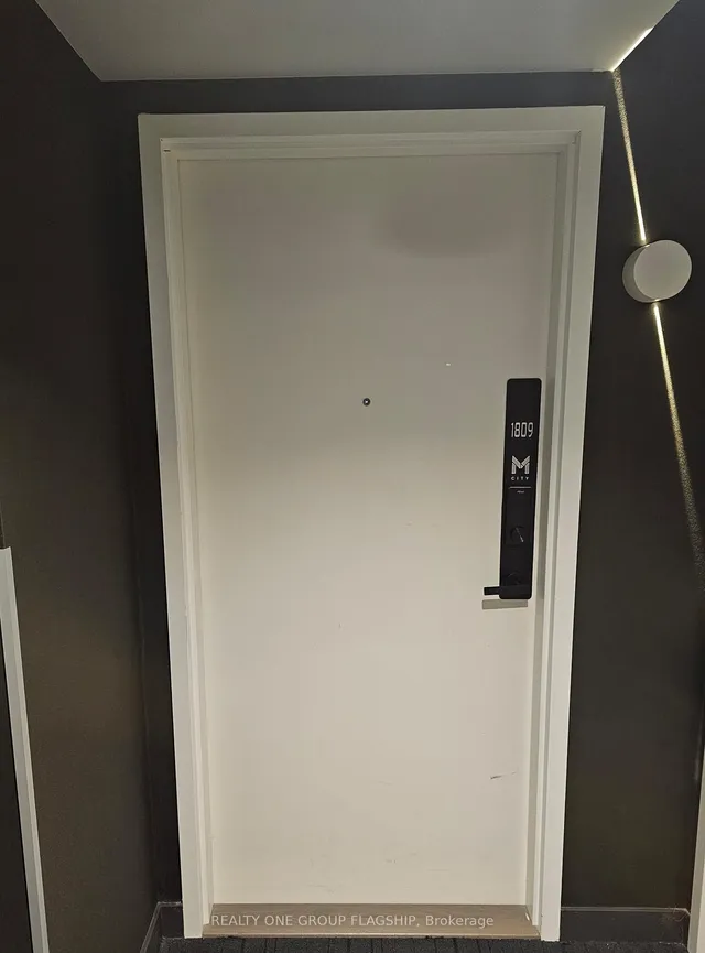 3883 Quartz Rd #1809, Mississauga 2