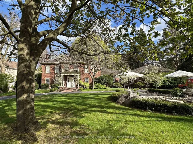 488 Macdonald Rd, Oakville 2