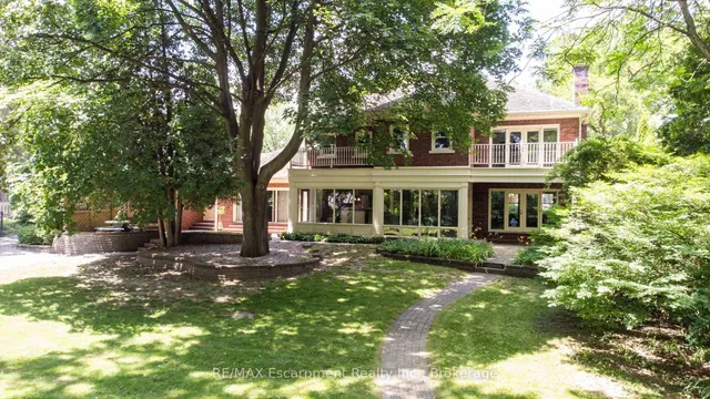 488 Macdonald Rd, Oakville 3