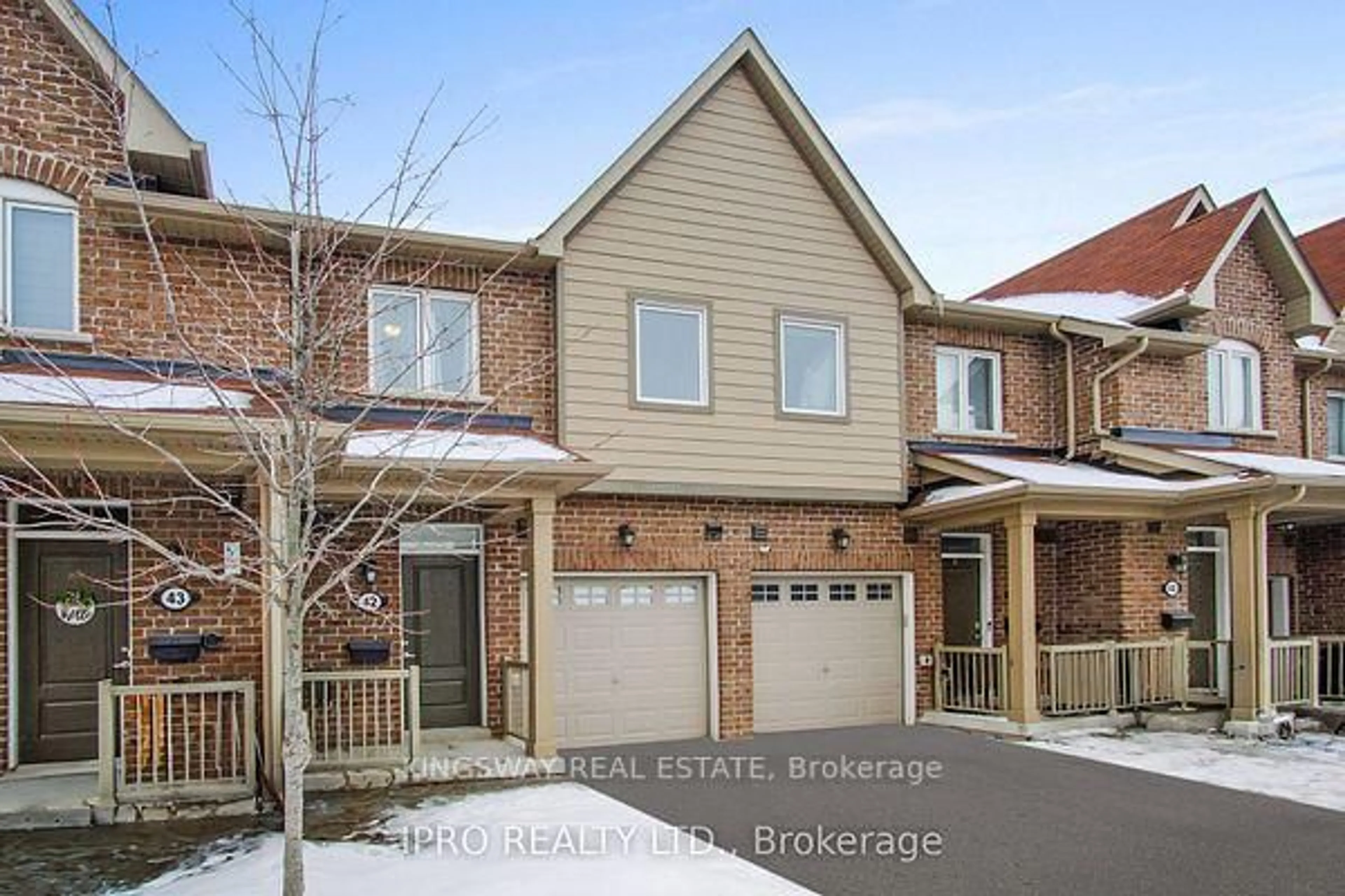 Home with brick exterior material, street for 50 Edinburgh Dr #41, Brampton Ontario L6Y 6A7