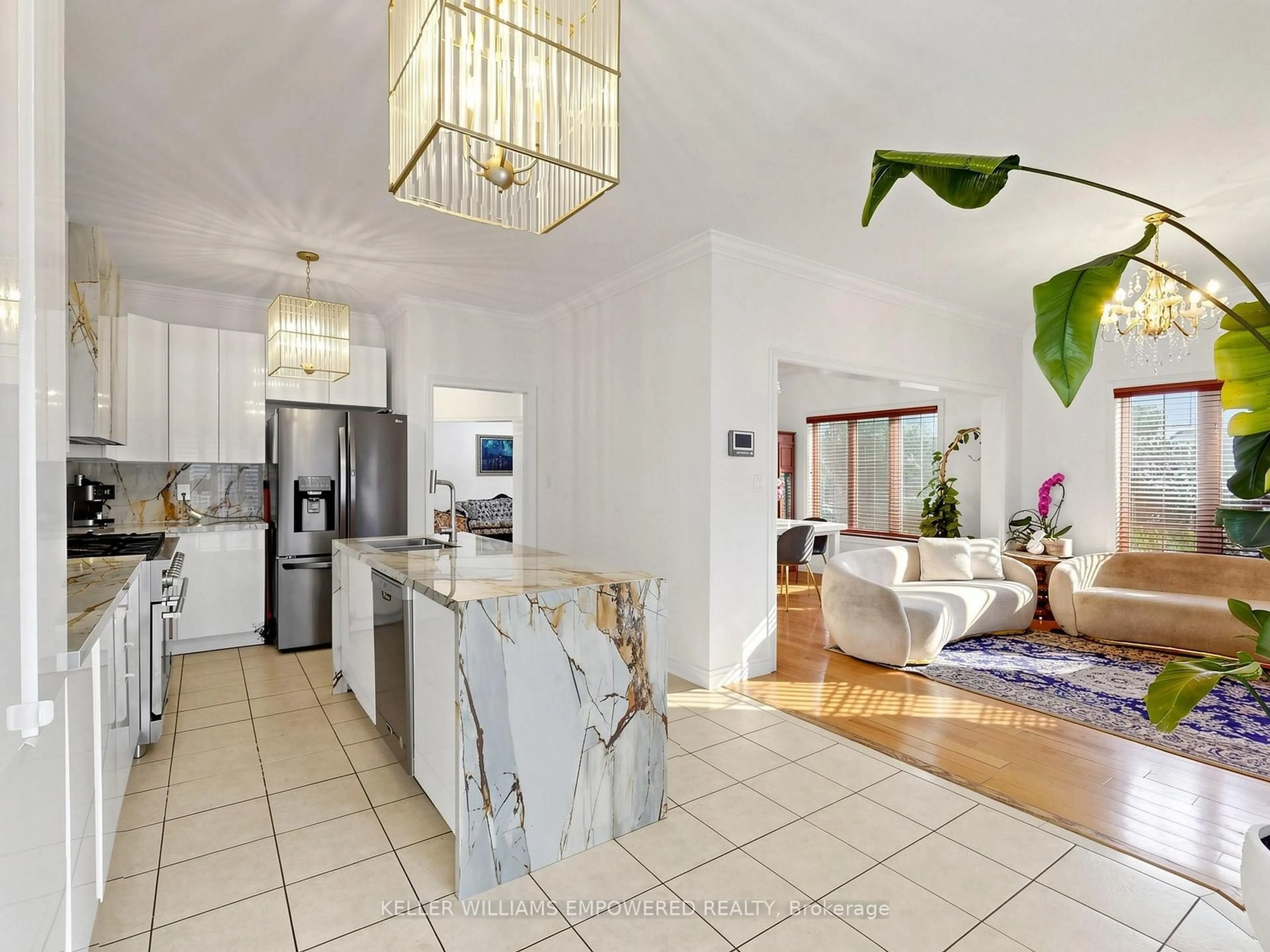 Open concept kitchen, ceramic/tile floor for 63 Humbershed Cres, Caledon Ontario L7E 2X4
