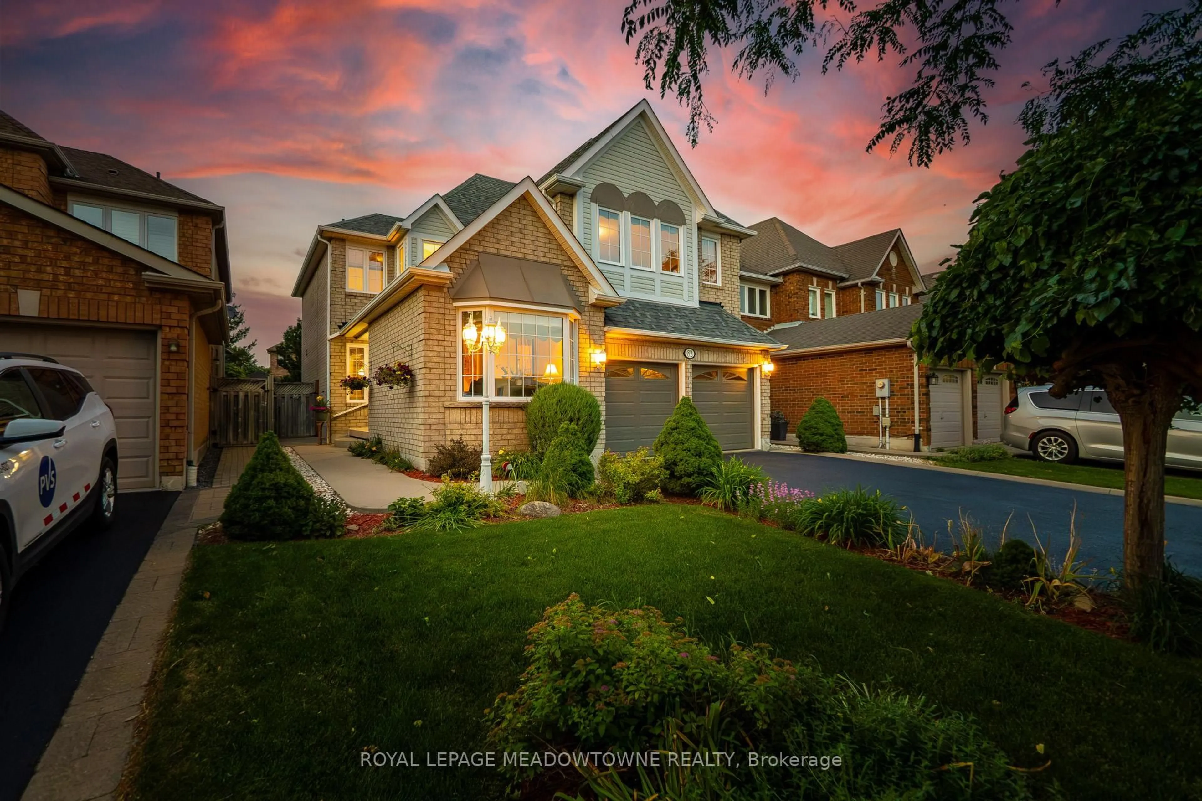 Home with brick exterior material, water/lake/river/ocean view for 82 Miller Dr, Halton Hills Ontario L7G 5T2