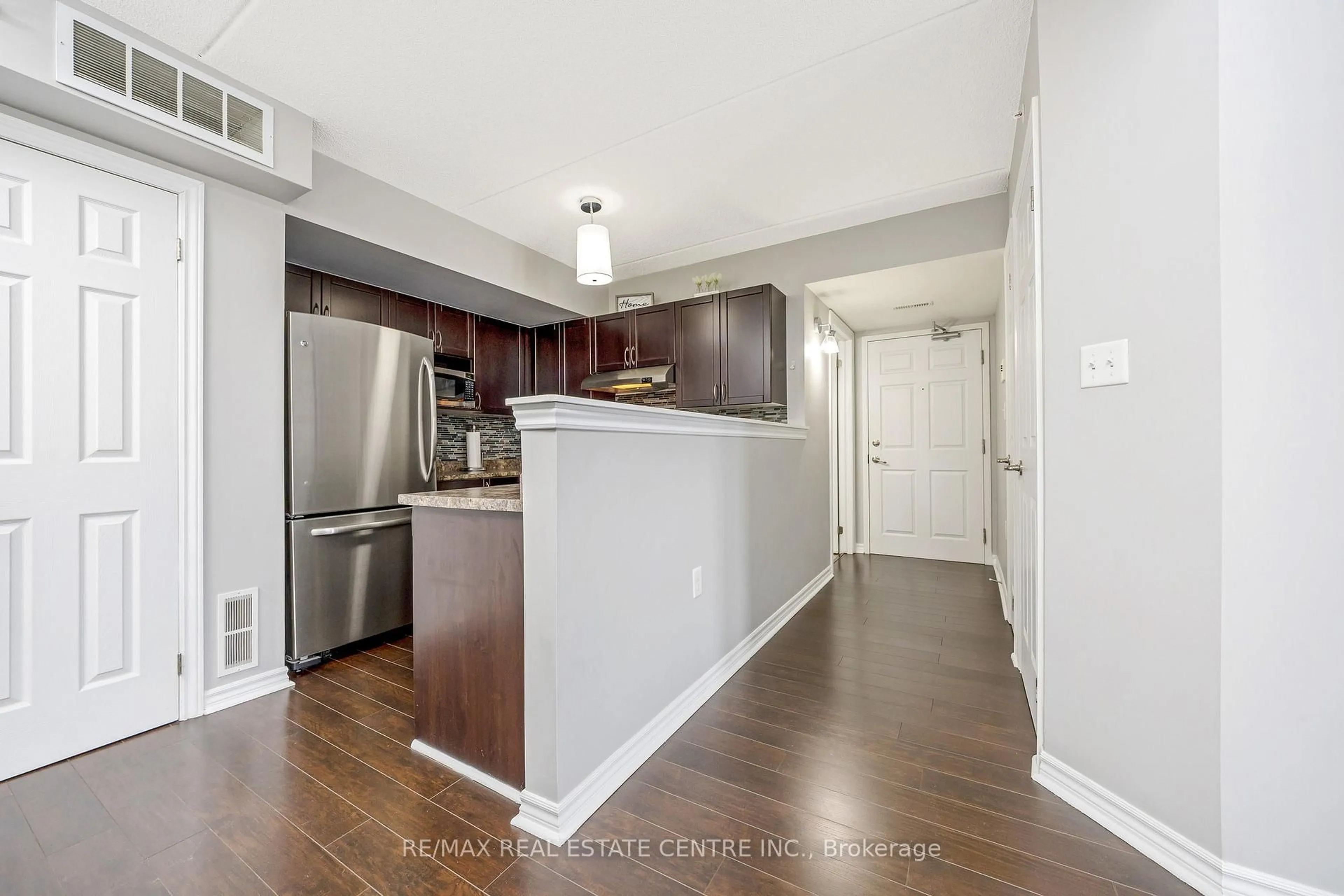 Open concept kitchen, unknown for 1360 Main St #304, Milton Ontario L9T 7S5