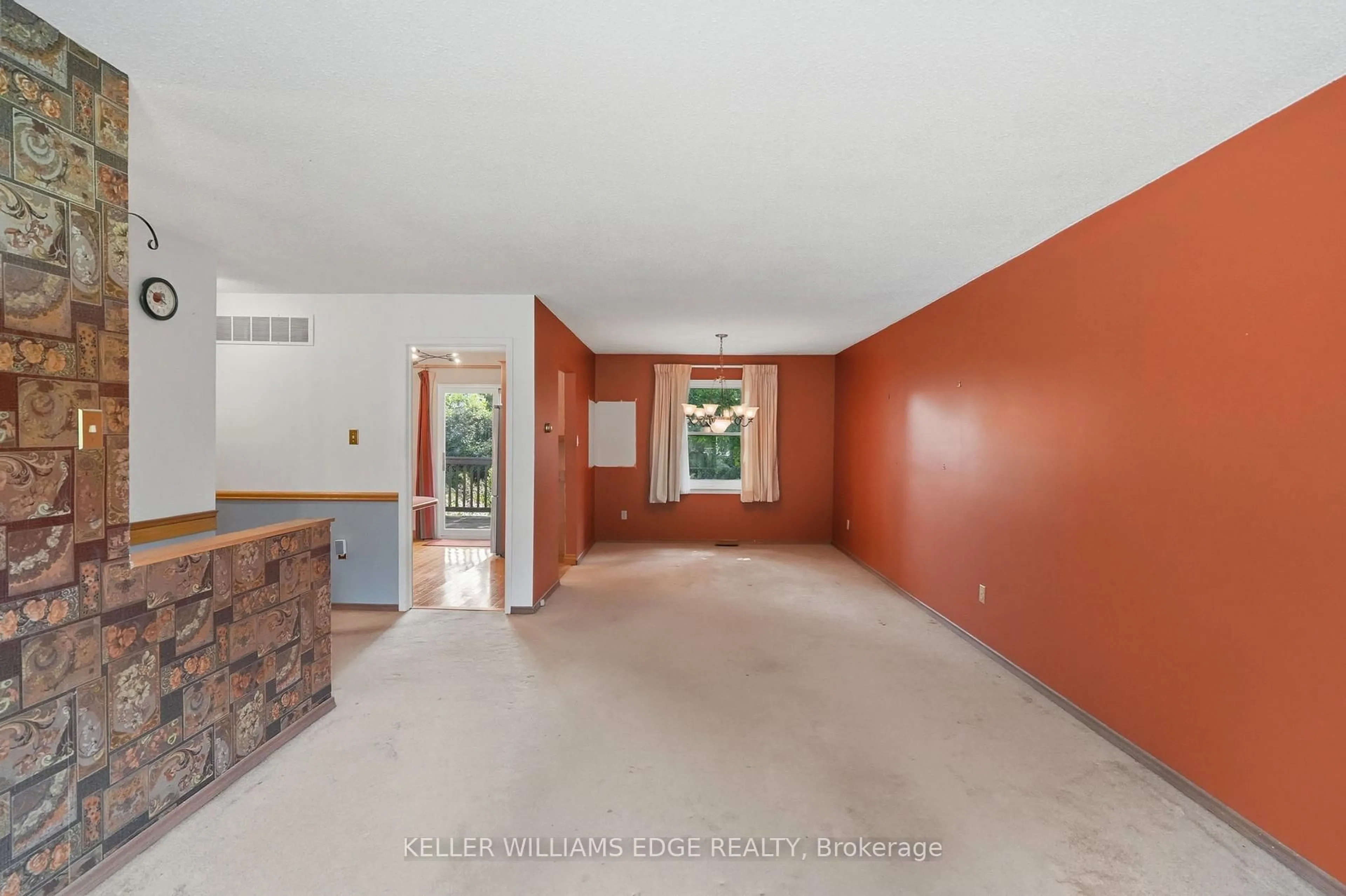 Unknown for 2410 Cavendish Dr, Burlington Ontario L7P 3B9
