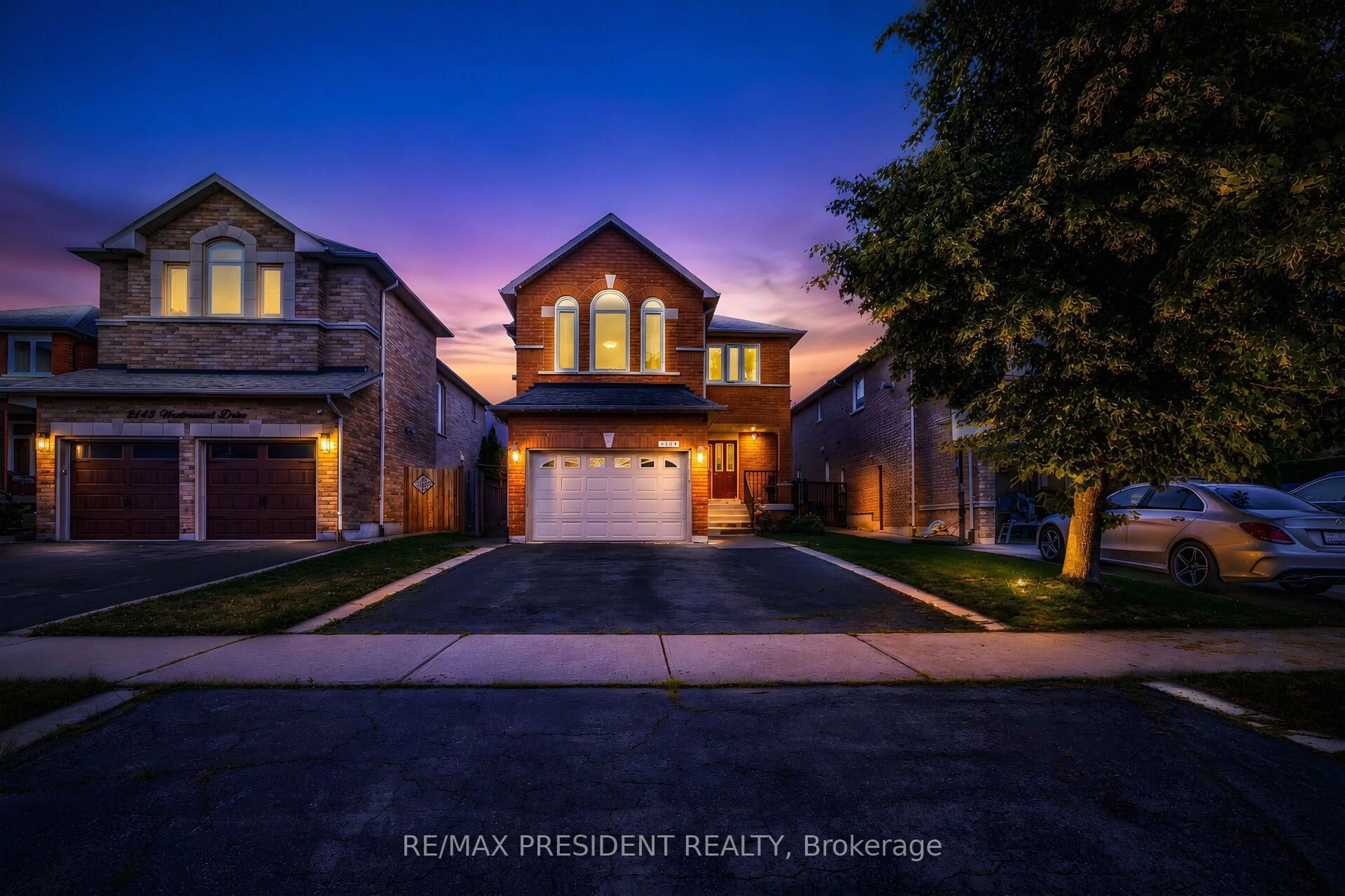 Unknown for 2139 Westmount Dr, Oakville Ontario L6M 3N8