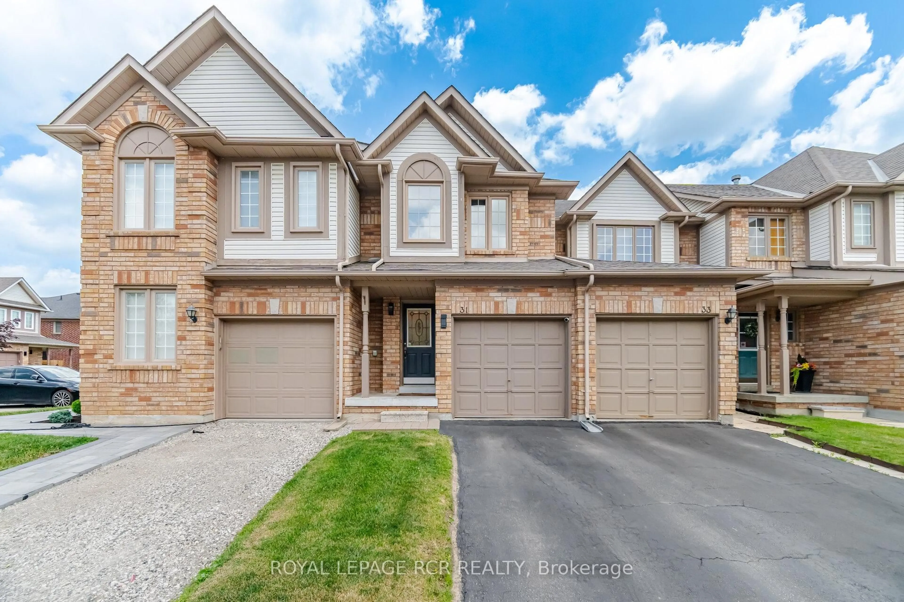 Home with brick exterior material, street for 31 Alderbrook Pl, Caledon Ontario L7E 1Y6