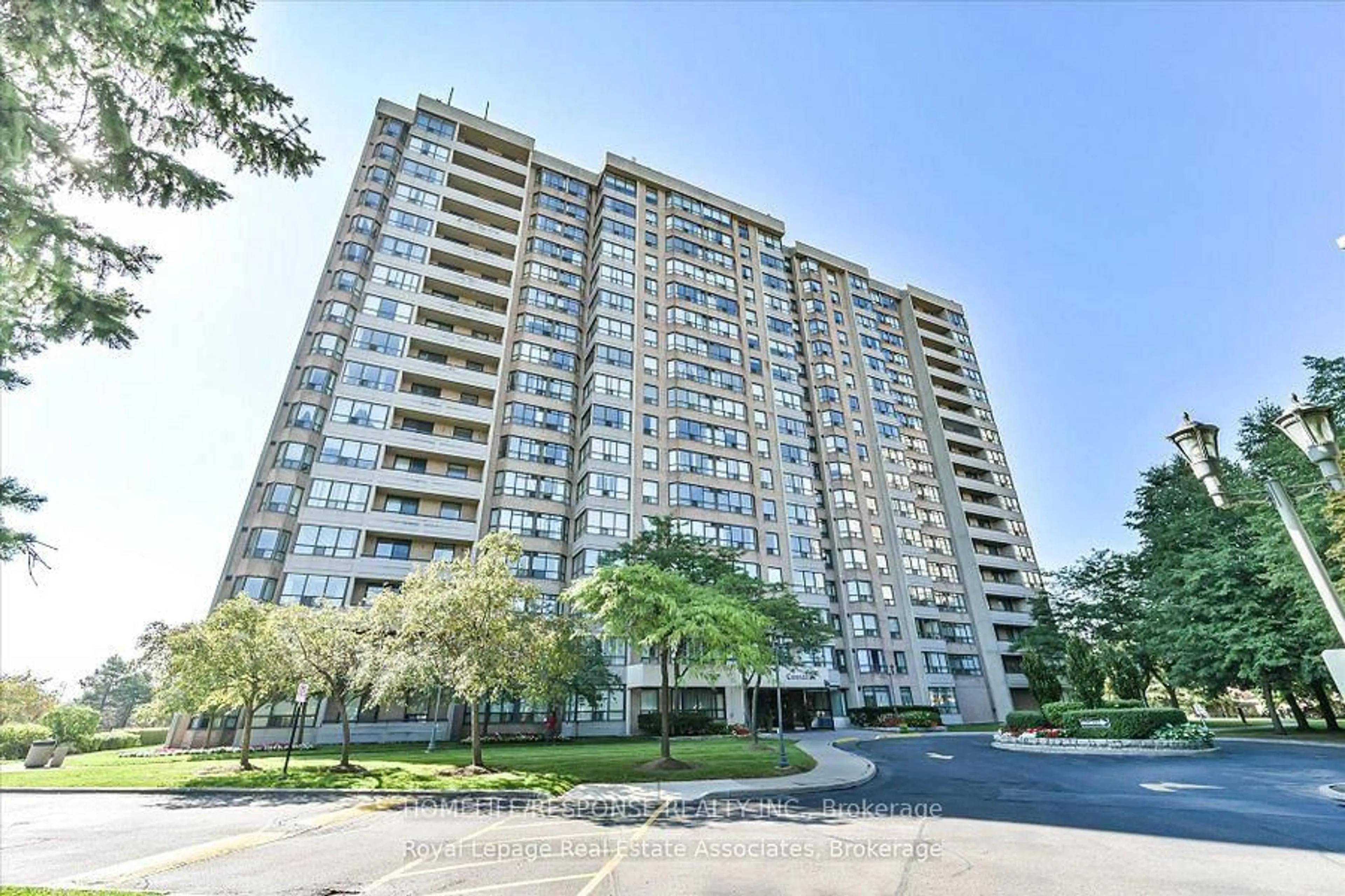 Unknown for 10 MALTA Ave #907, Brampton Ontario L6Y 4G6
