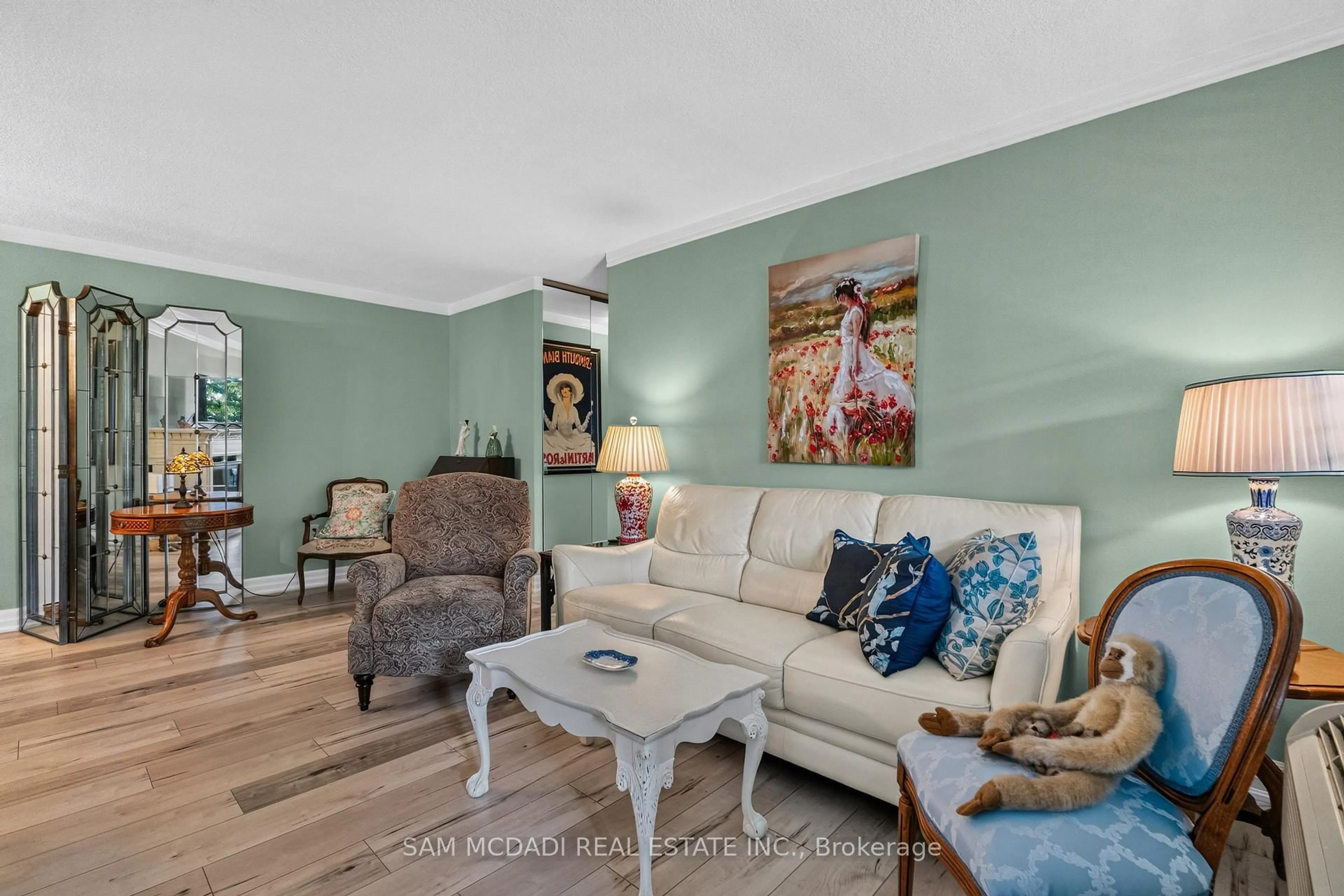 Living room with furniture, unknown for 966 Inverhouse Dr #412, Mississauga Ontario L5J 4B6