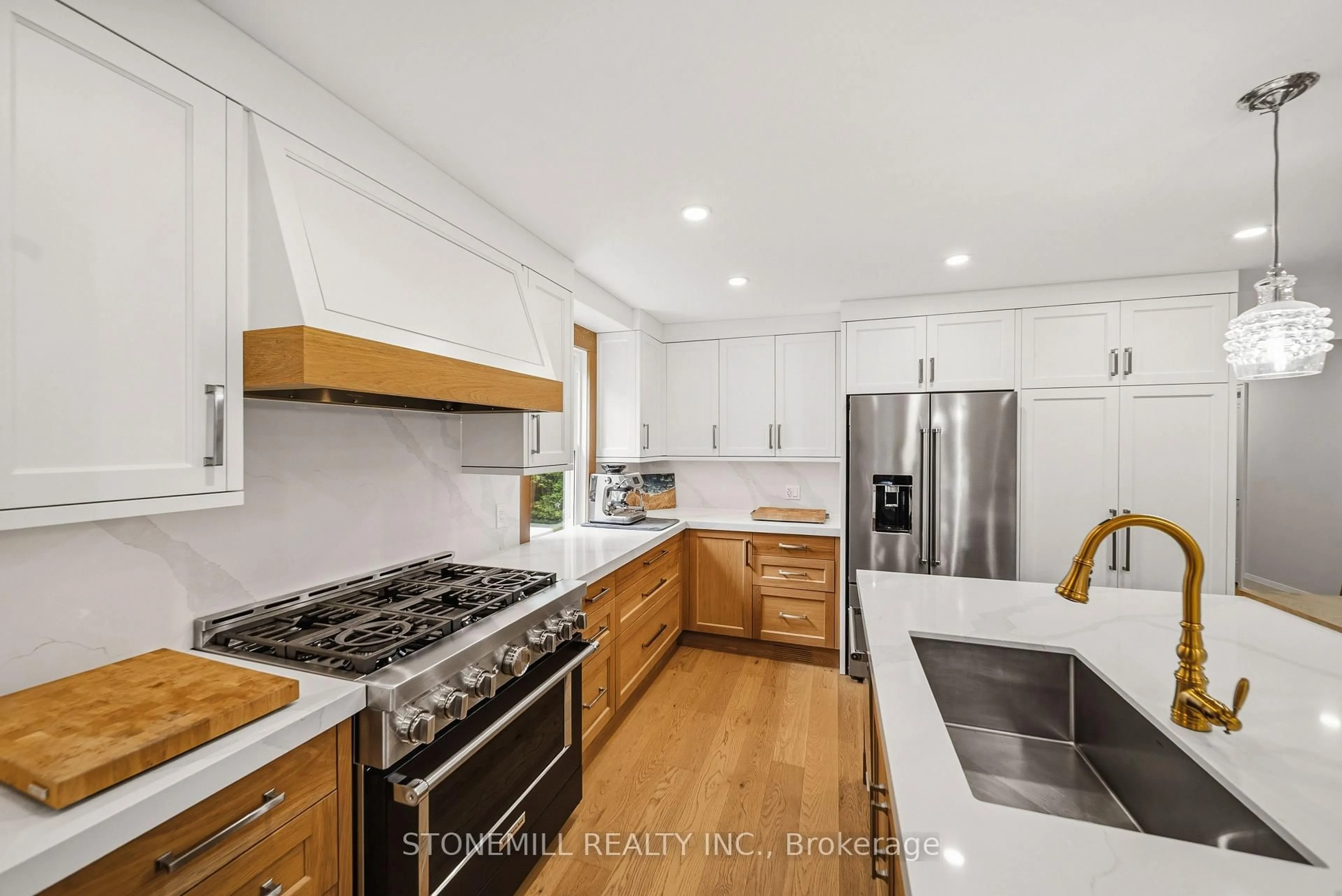 Open concept kitchen, unknown for 1198 Fisher Ave, Burlington Ontario L7P 2L4