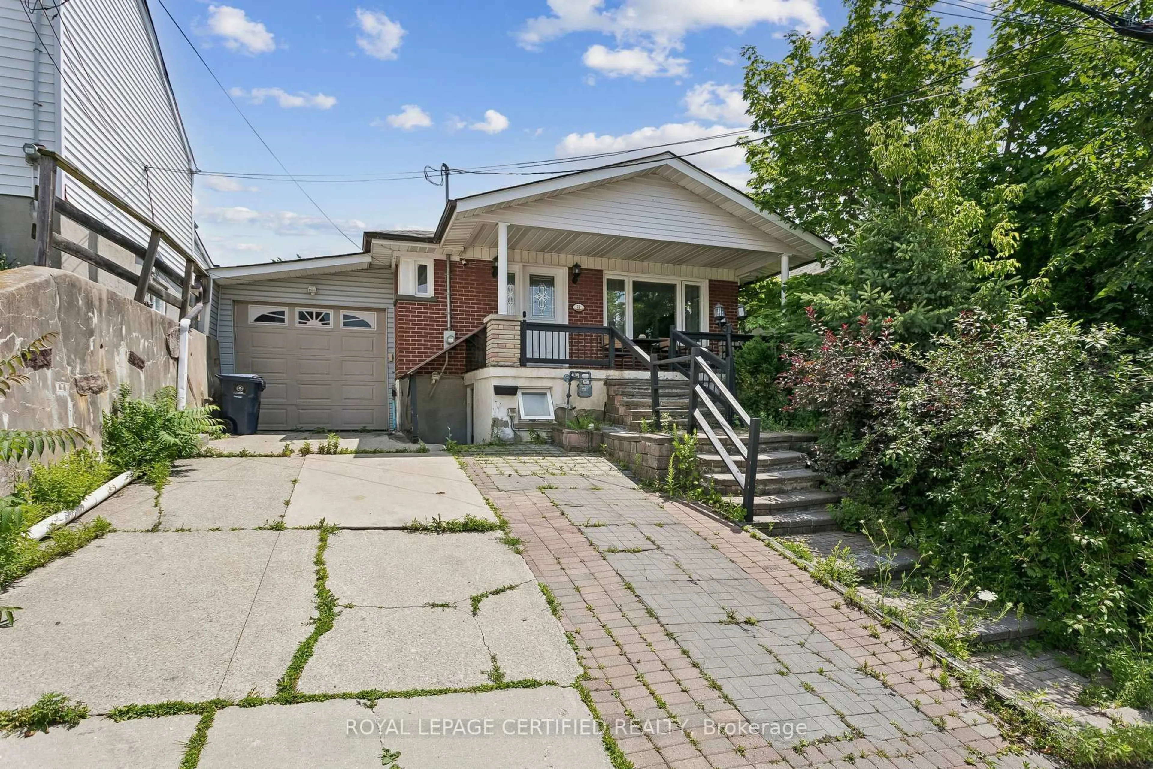 Unknown for 33 Donald Ave, Toronto Ontario M6M 1J9