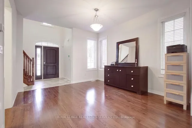 142 Culp Tr, Oakville 4