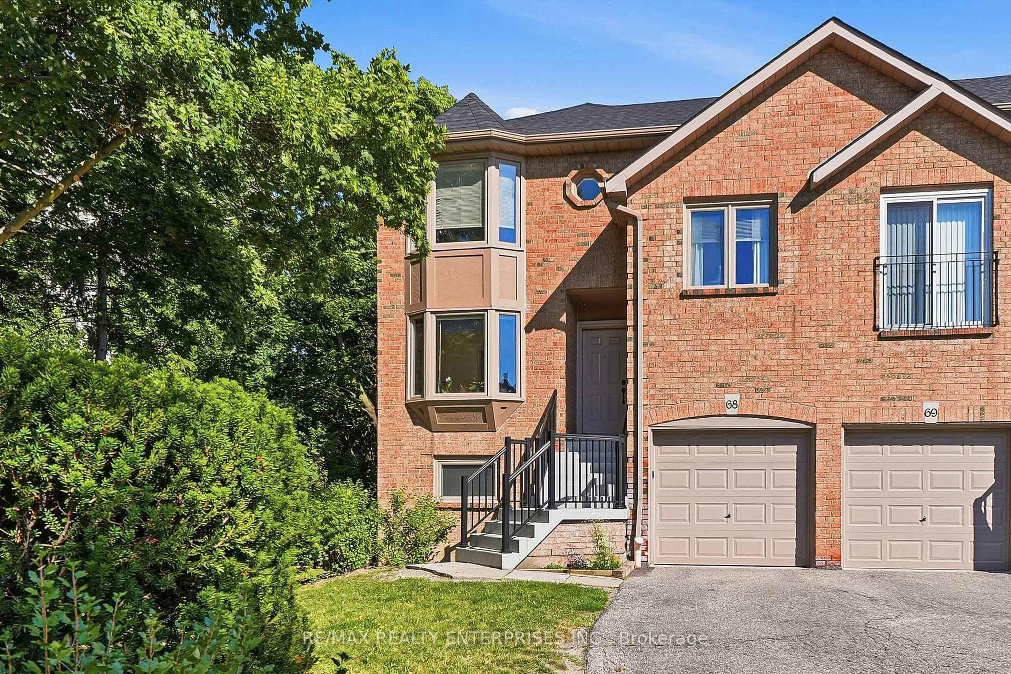 Home with brick exterior material, street for 4635 Regents Terr #68, Mississauga Ontario L5R 1X6